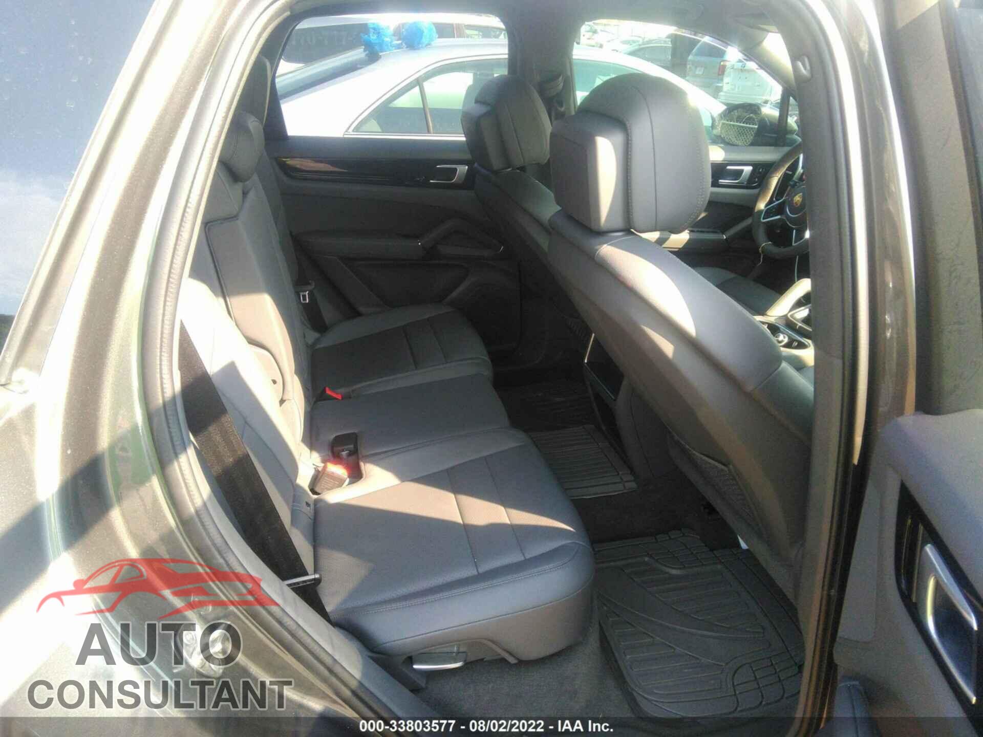 PORSCHE CAYENNE 2021 - WP1AA2AY1MDA03858