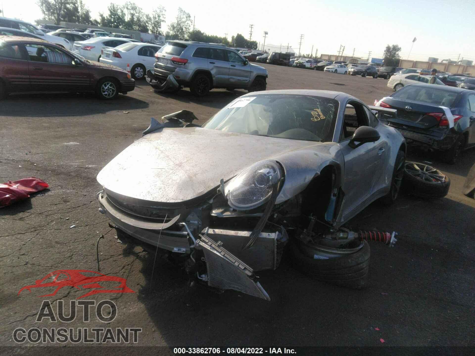 PORSCHE 911 2018 - WP0AC2A99JS176572