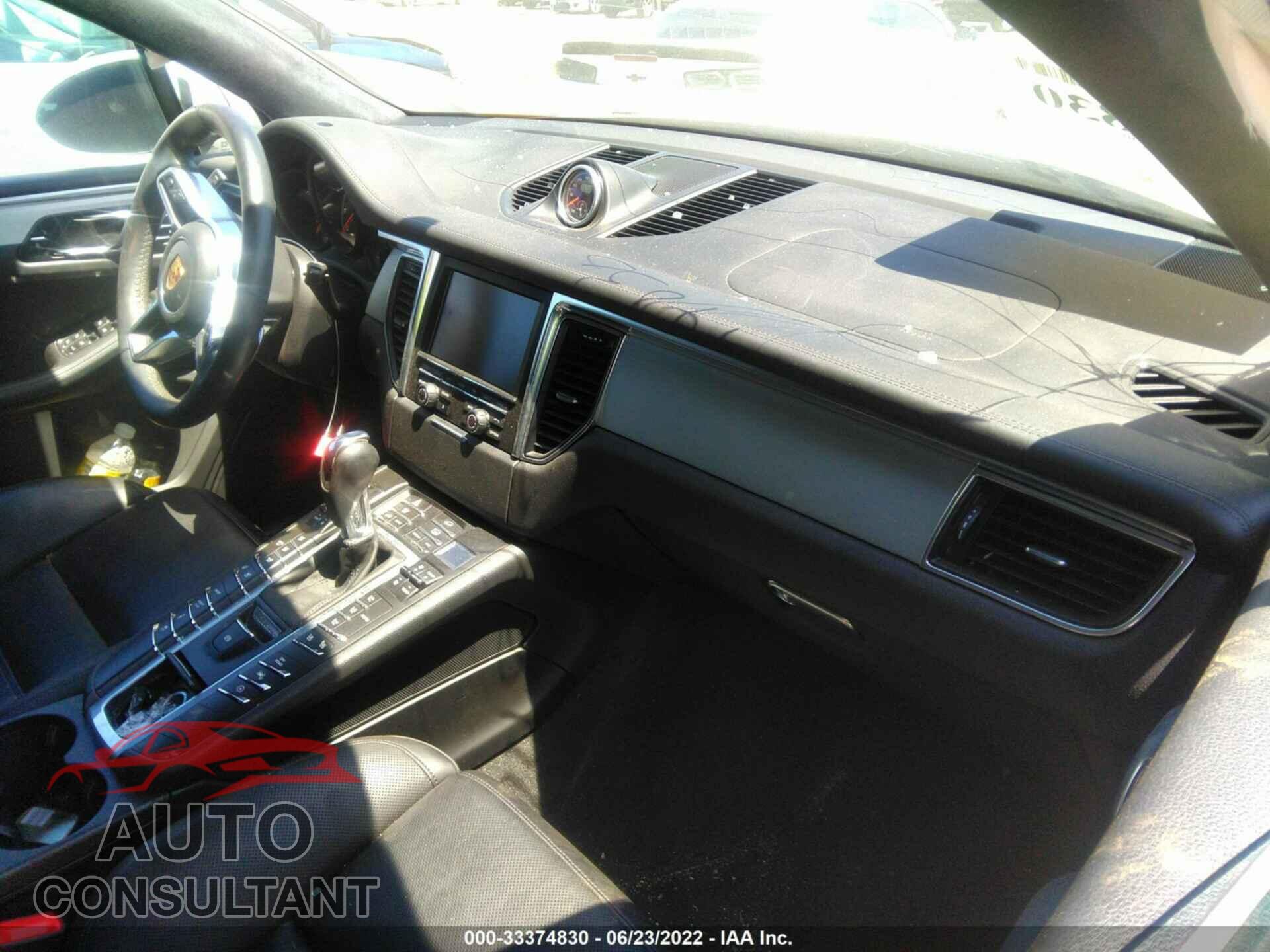 PORSCHE MACAN 2016 - WP1AF2A59GLB91742