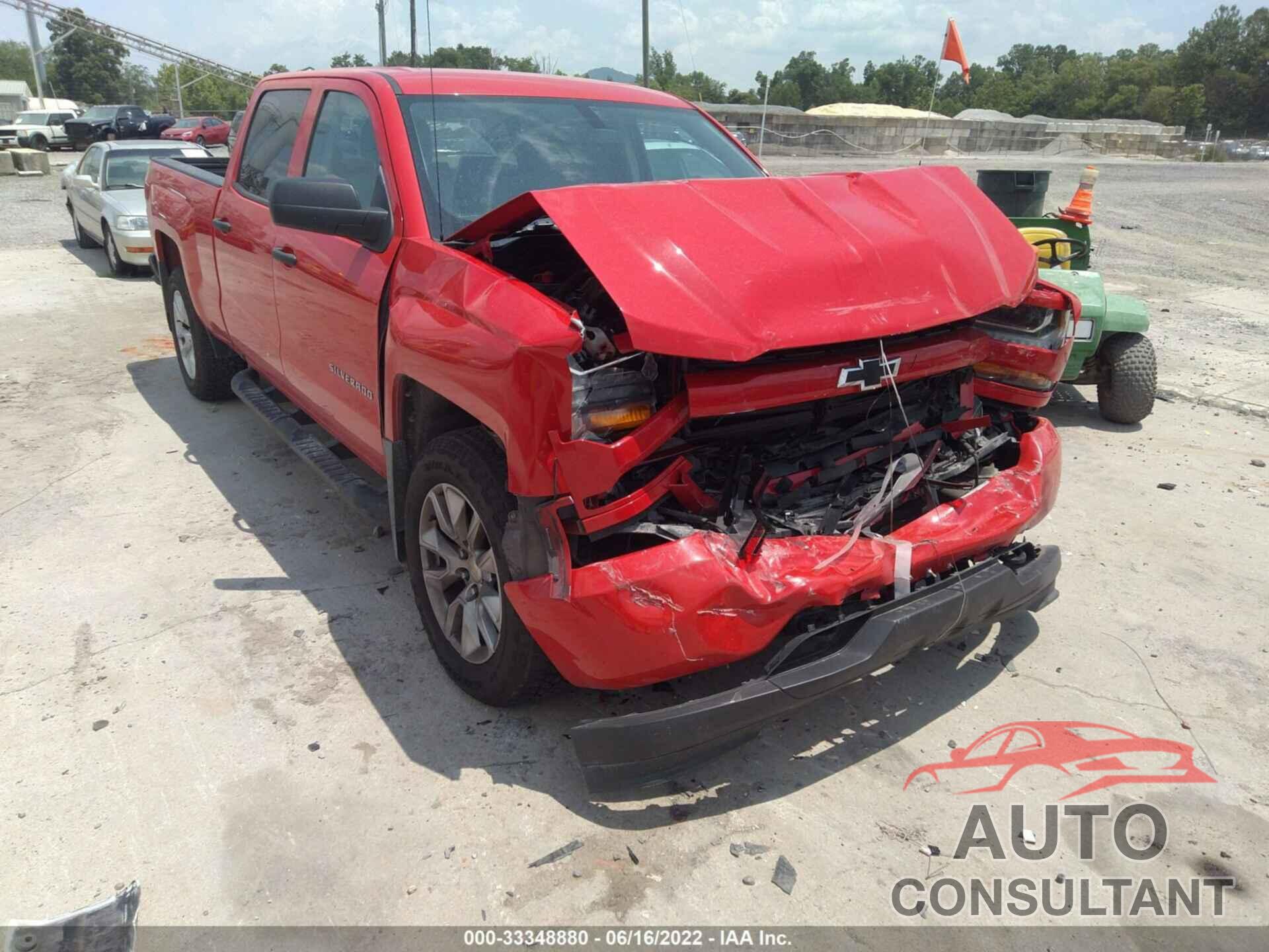 CHEVROLET SILVERADO 1500 2018 - 3GCUKPEC9JG121033
