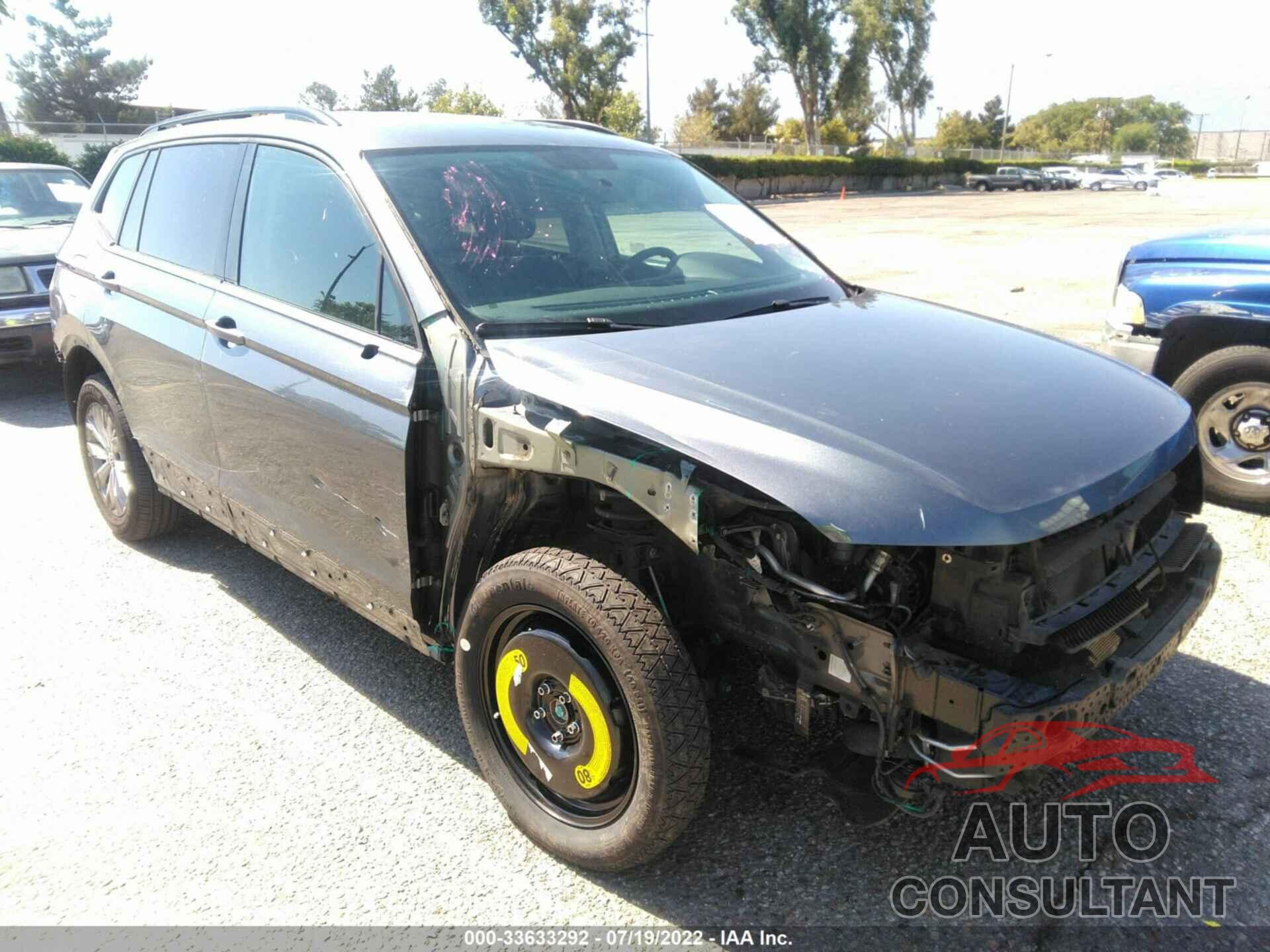 VOLKSWAGEN TIGUAN 2019 - 3VV1B7AX1KM017717