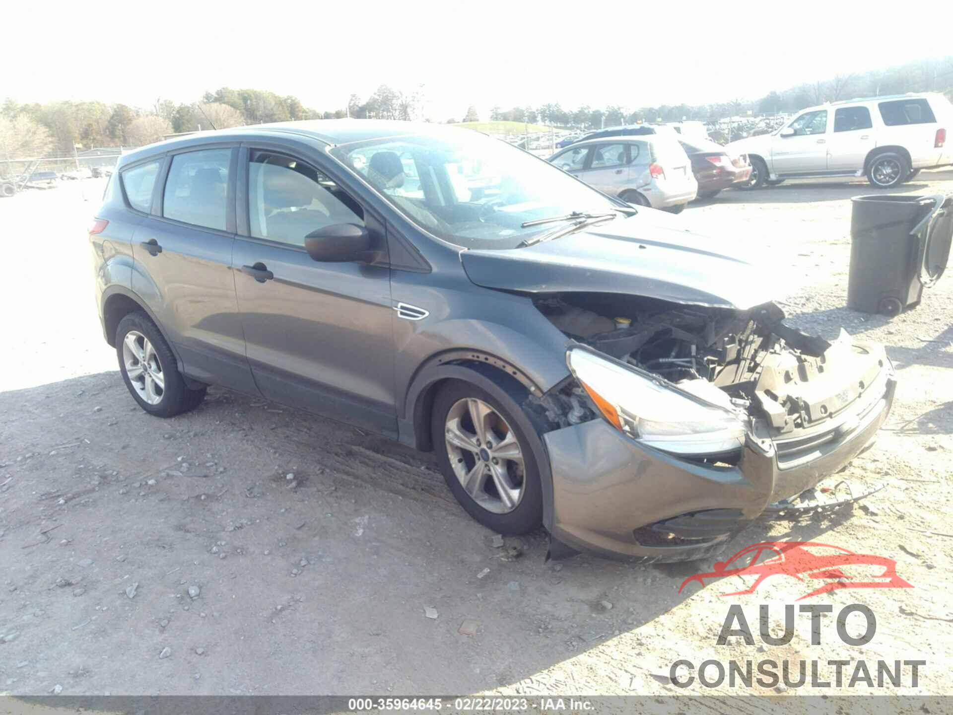 FORD ESCAPE 2015 - 1FMCU0F71FUB77806
