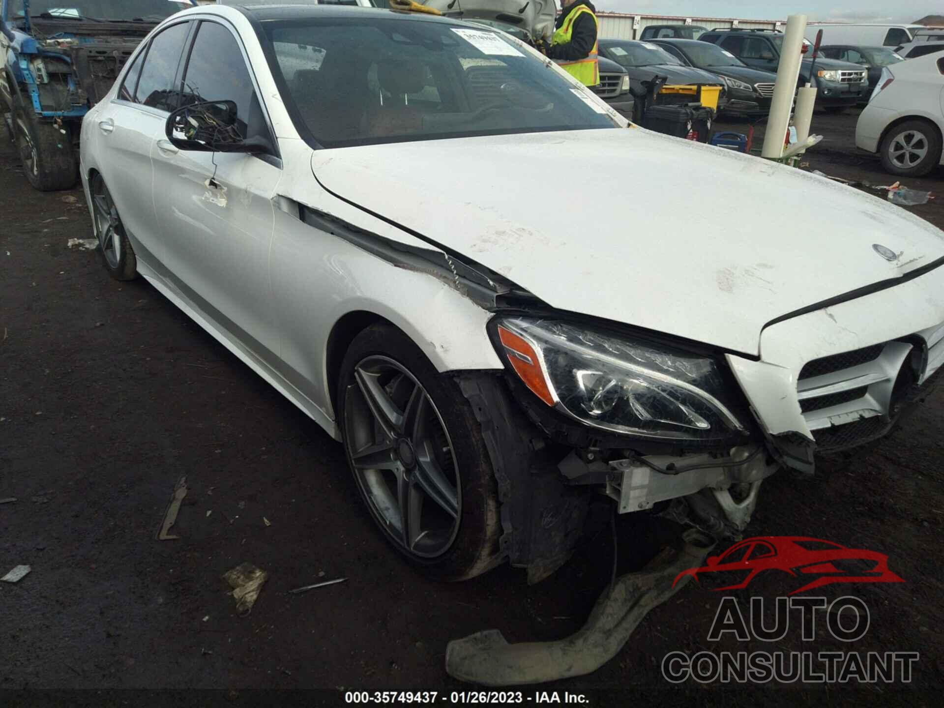 MERCEDES-BENZ C-CLASS 2015 - 55SWF4KB9FU067364