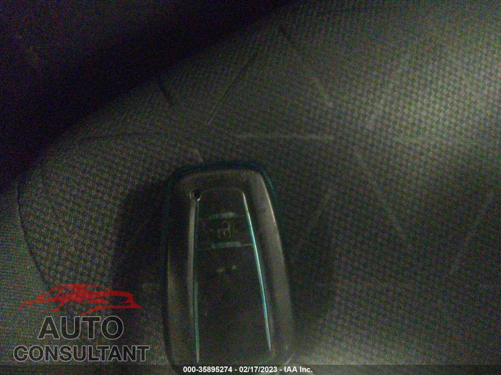 TOYOTA RAV4 2019 - JTMP1RFVXKJ023060