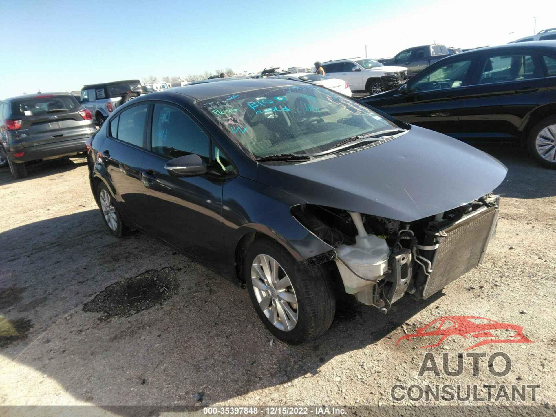 KIA FORTE 2016 - KNAFX4A60G5608093