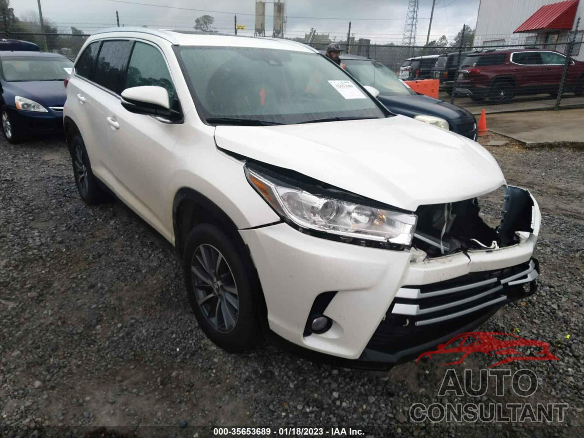 TOYOTA HIGHLANDER 2019 - 5TDKZRFHXKS570877