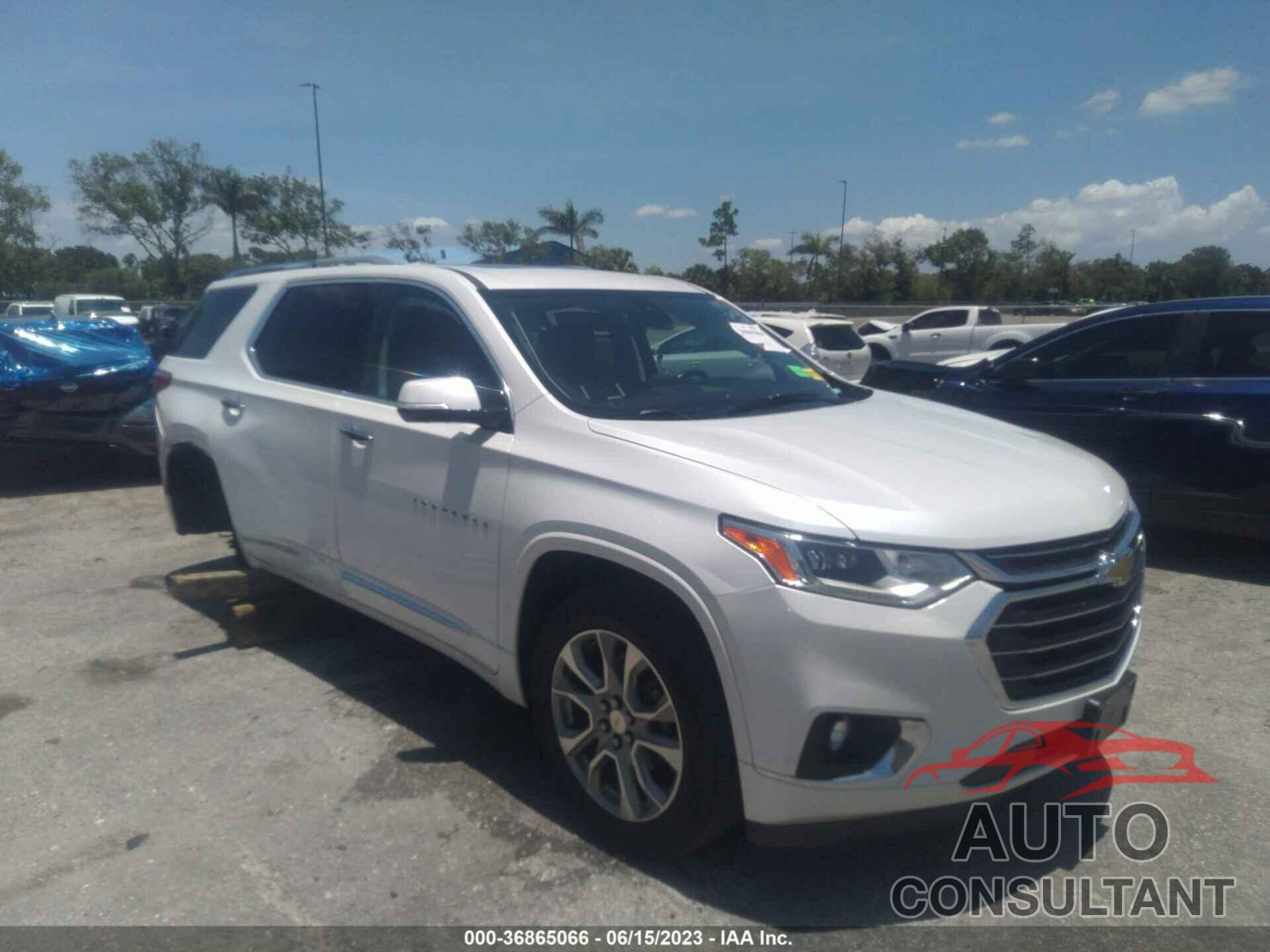 CHEVROLET TRAVERSE 2018 - 1GNERKKWXJJ205644