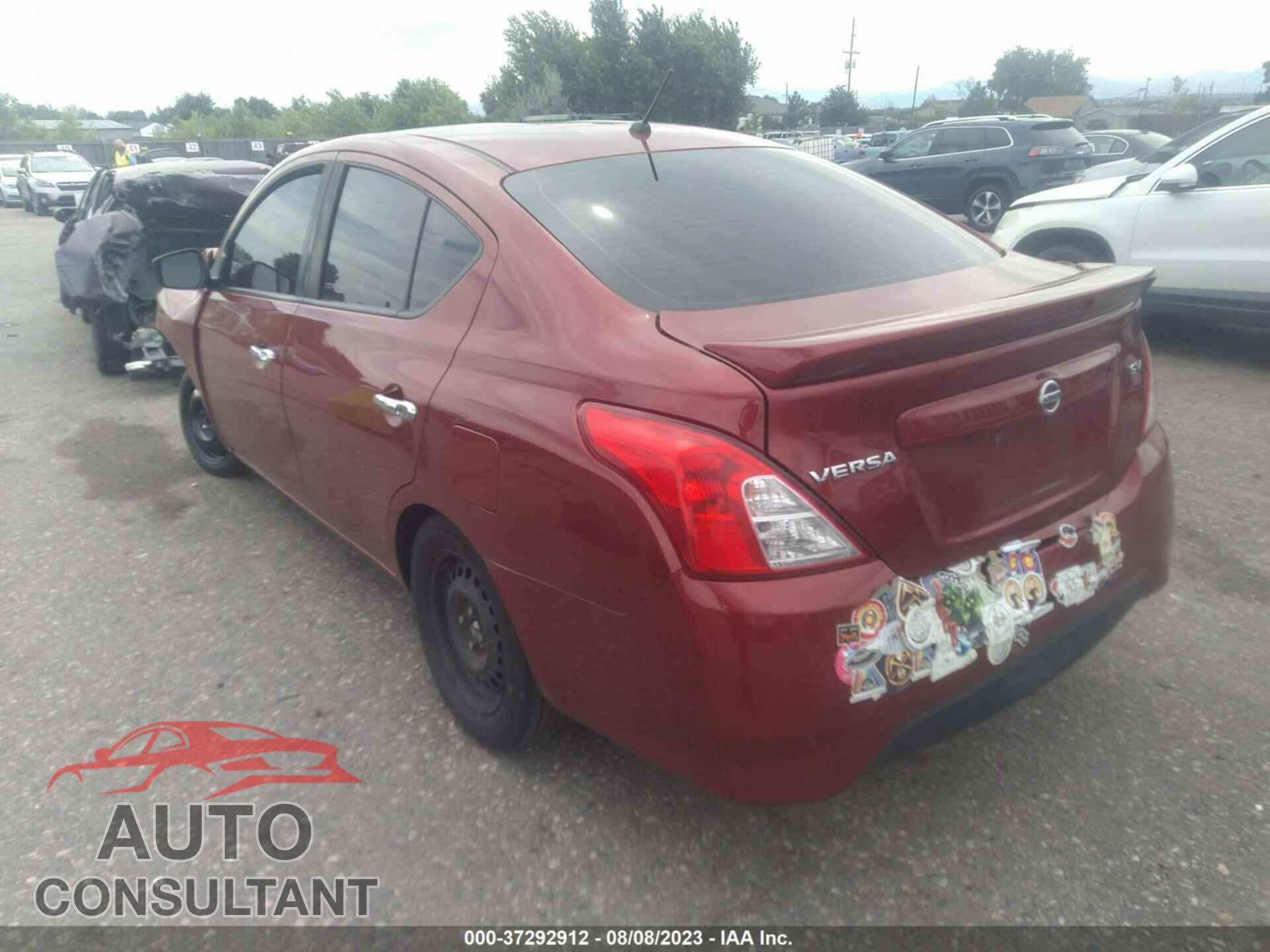 NISSAN VERSA 2019 - 3N1CN7AP3KL856386