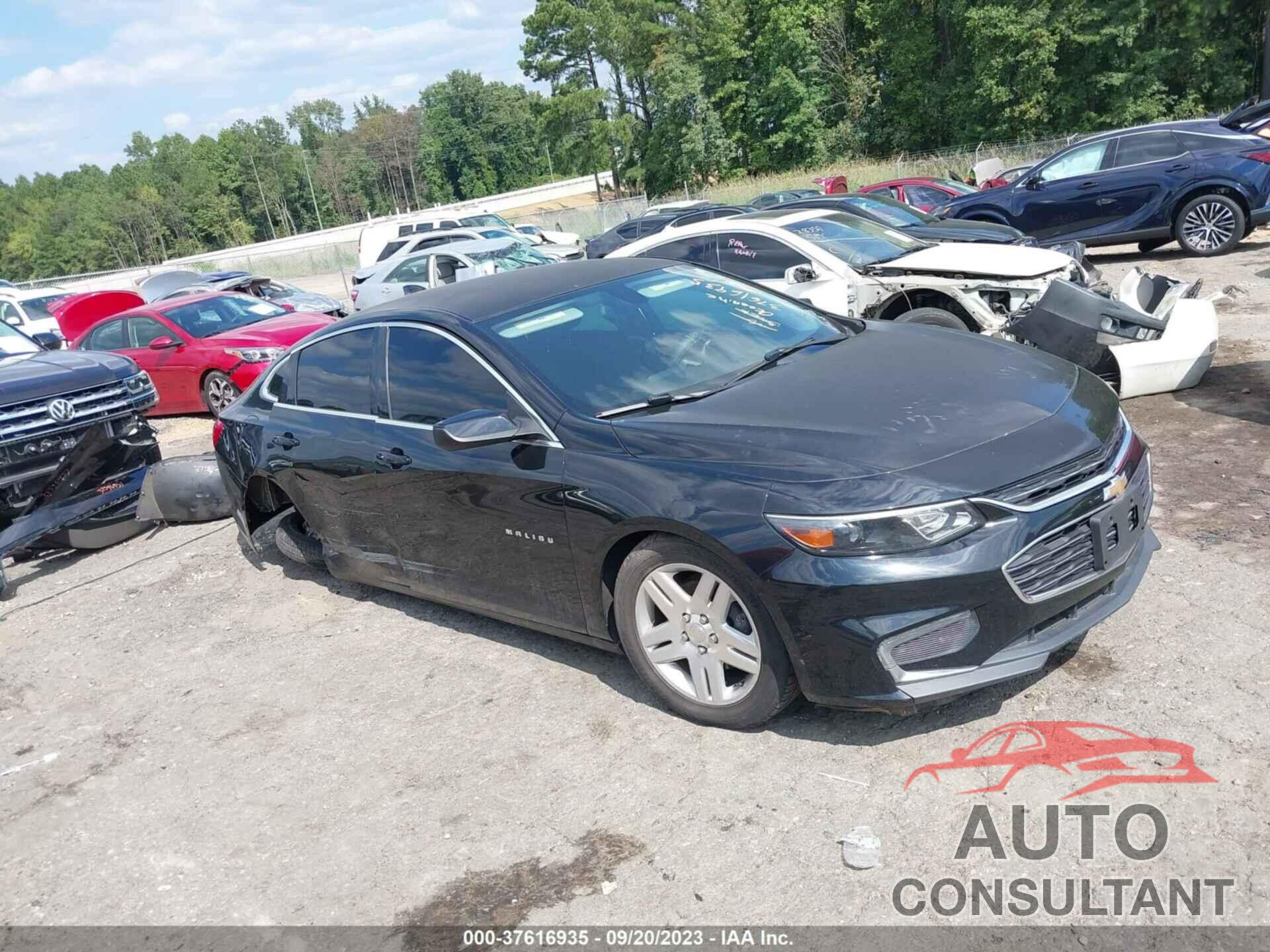 CHEVROLET MALIBU 2017 - 1G1ZE5ST4HF110001