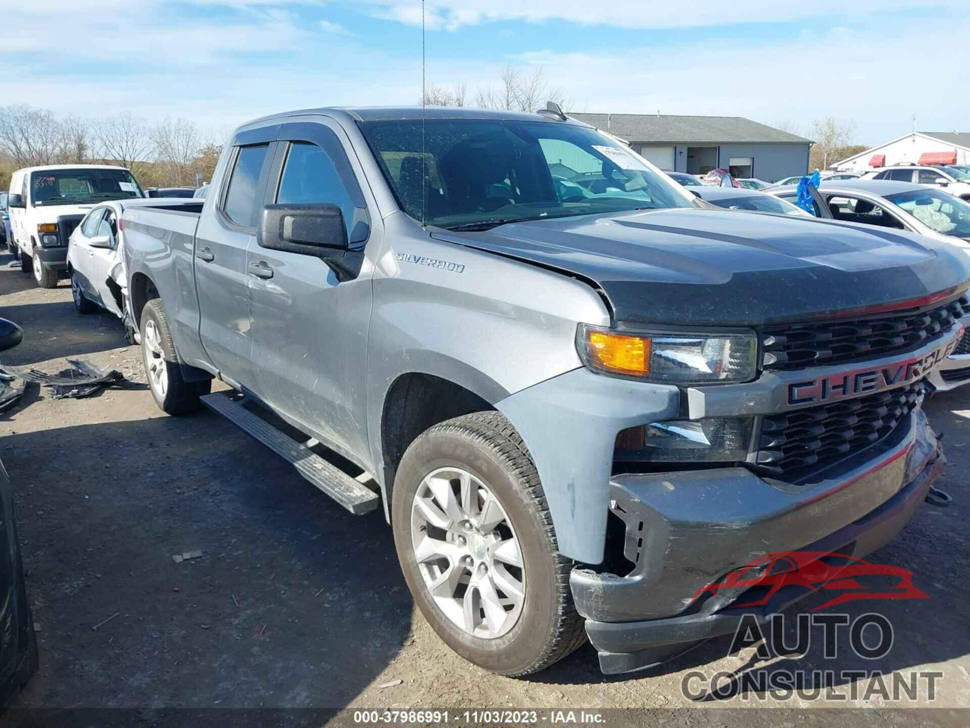 CHEVROLET SILVERADO 1500 2020 - 1GCRYBEHXLZ208753