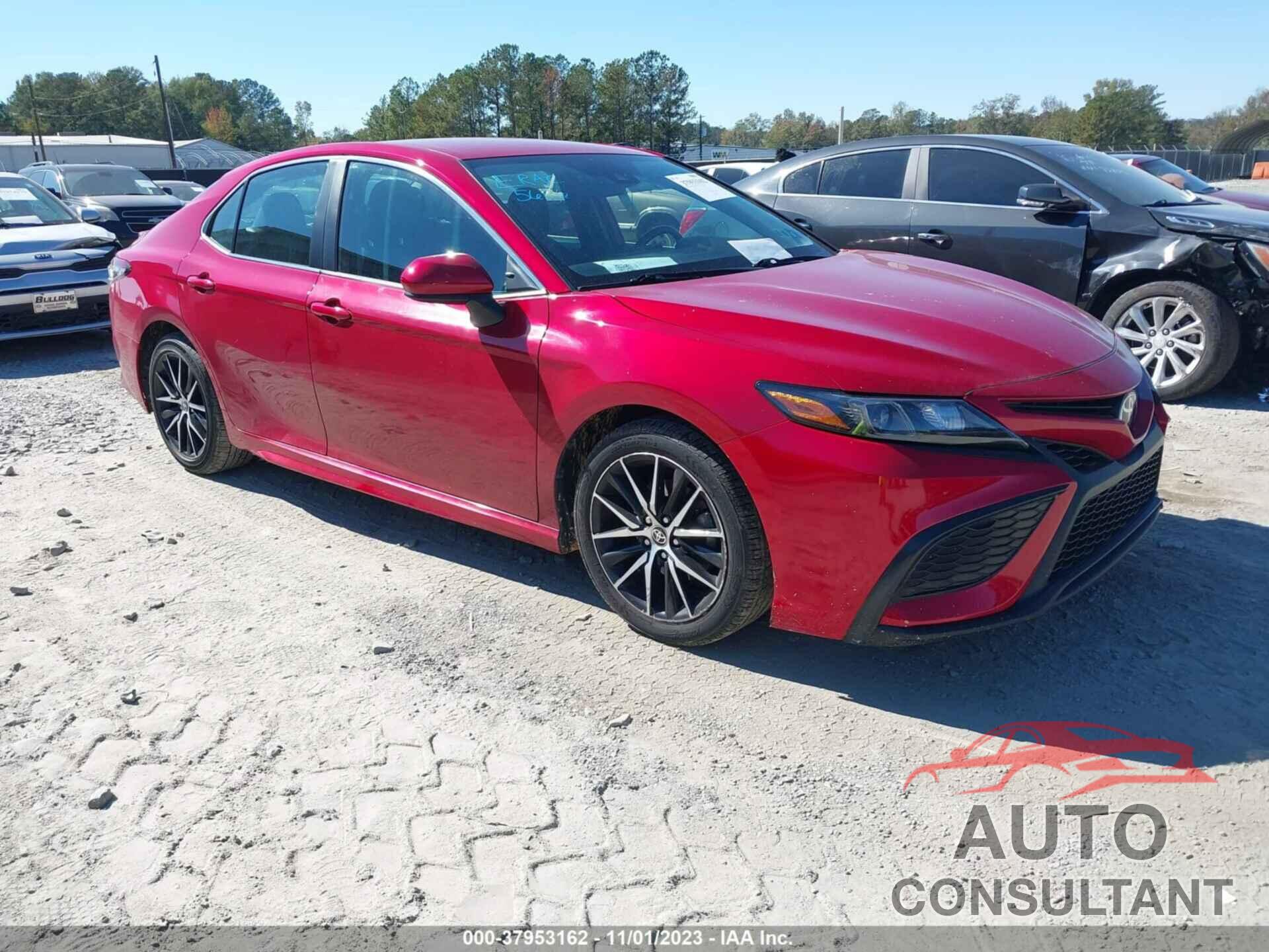 TOYOTA CAMRY 2021 - 4T1G11AK9MU410193