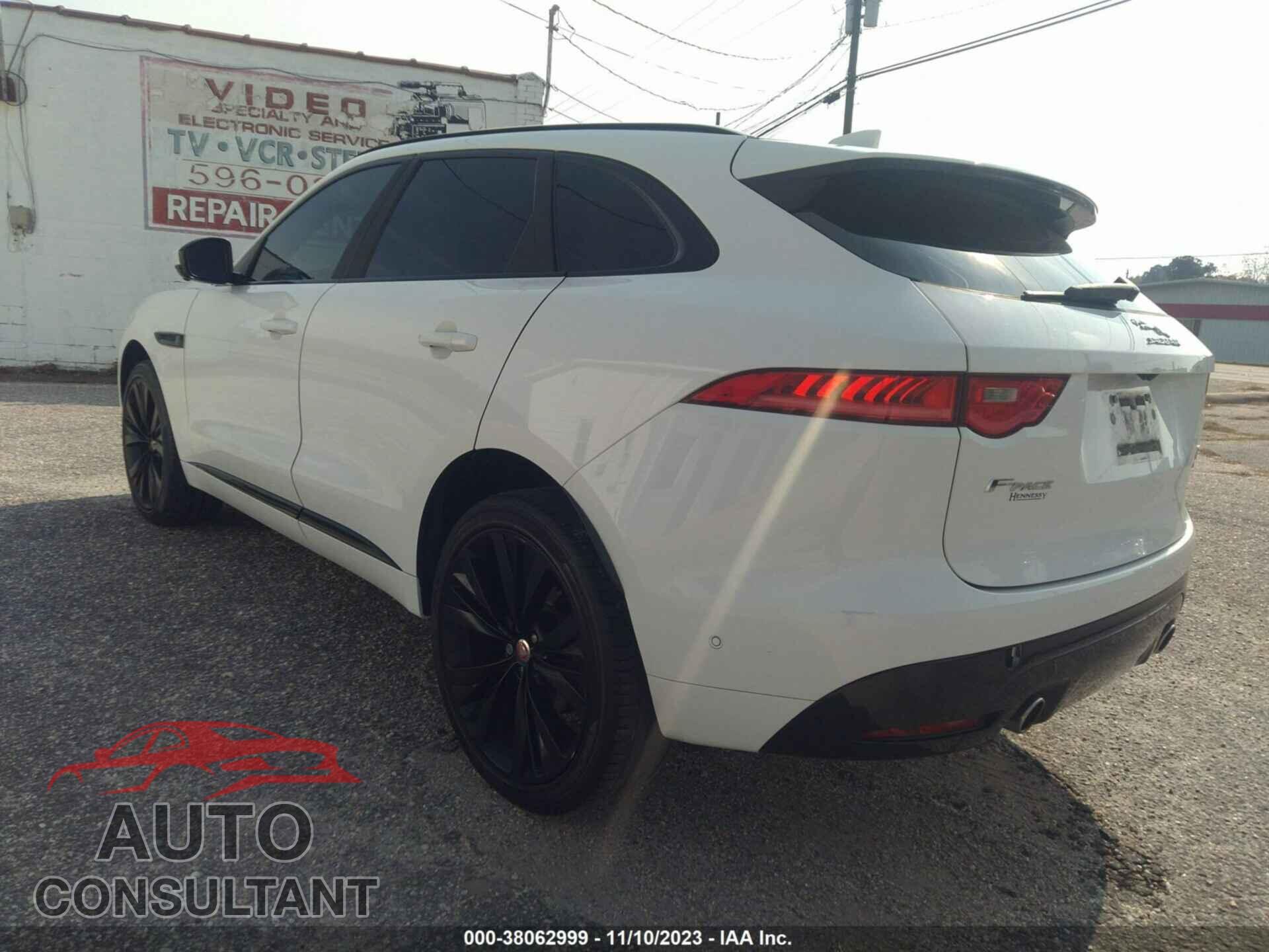 JAGUAR F-PACE 2017 - SADCM2BV0HA095983