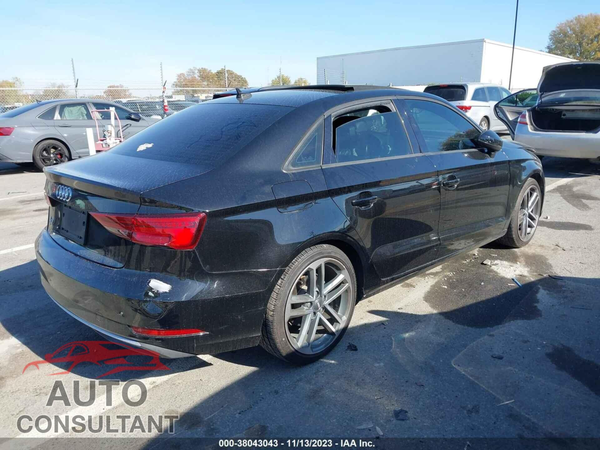 AUDI A3 2018 - WAUAUGFF6J1084301