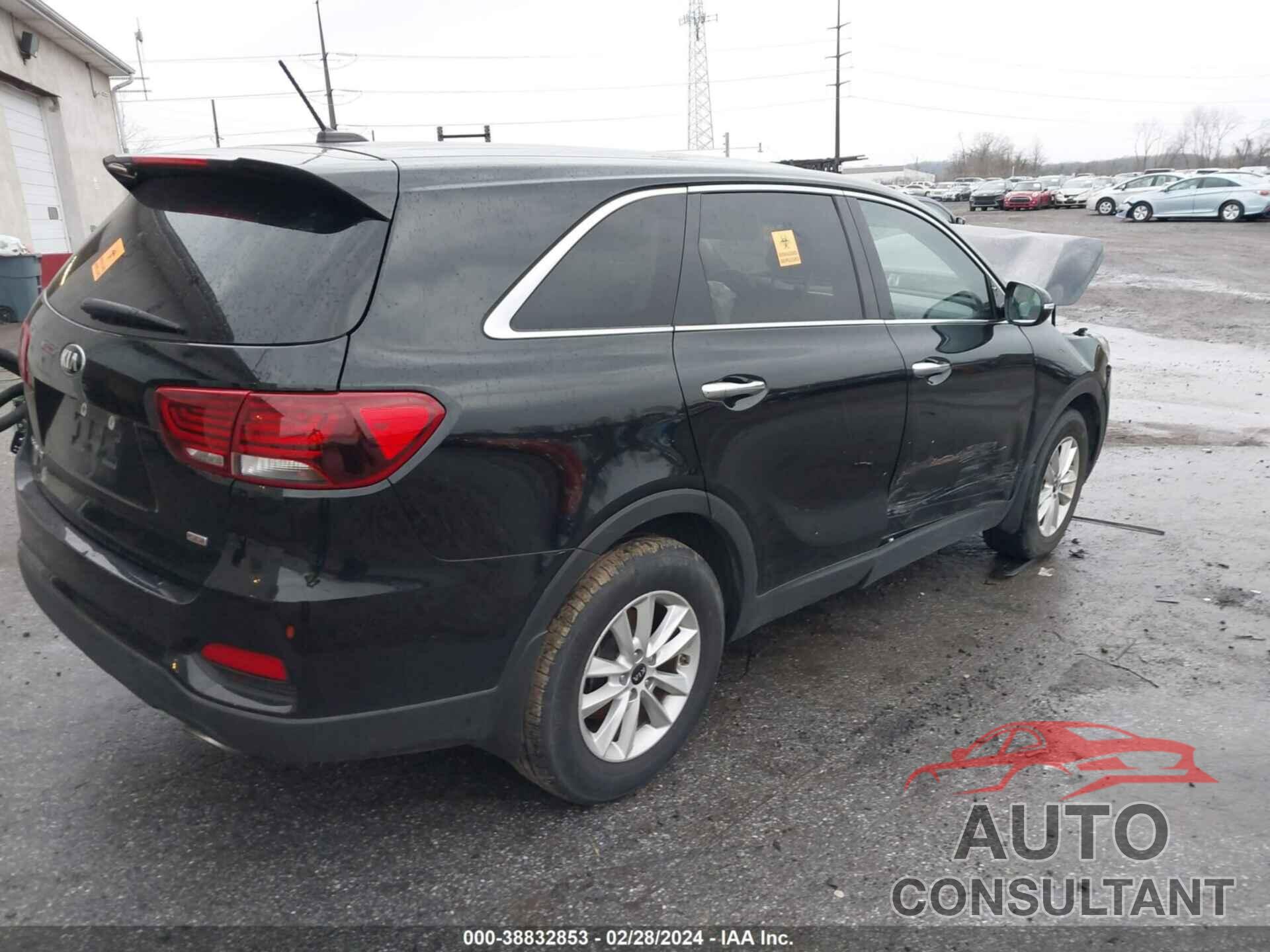 KIA SORENTO 2019 - 5XYPG4A33KG584496