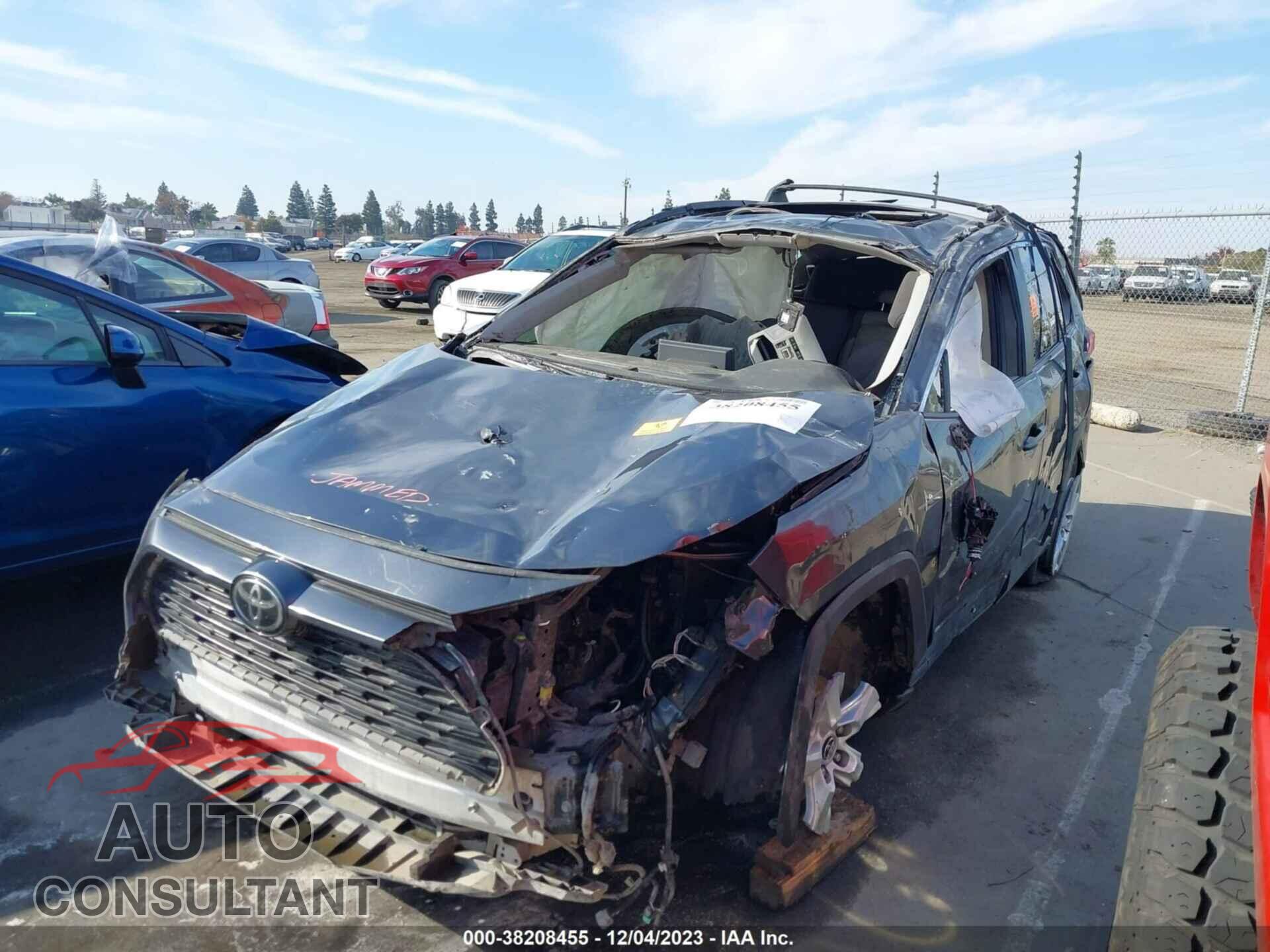 TOYOTA RAV4 2019 - JTMP1RFV4KD036367