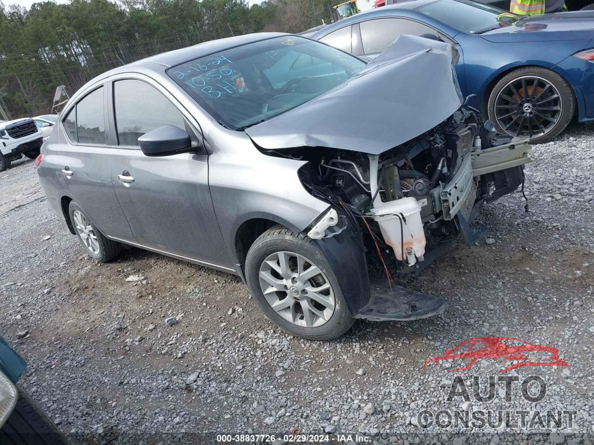 NISSAN VERSA 2019 - 3N1CN7AP2KL813769