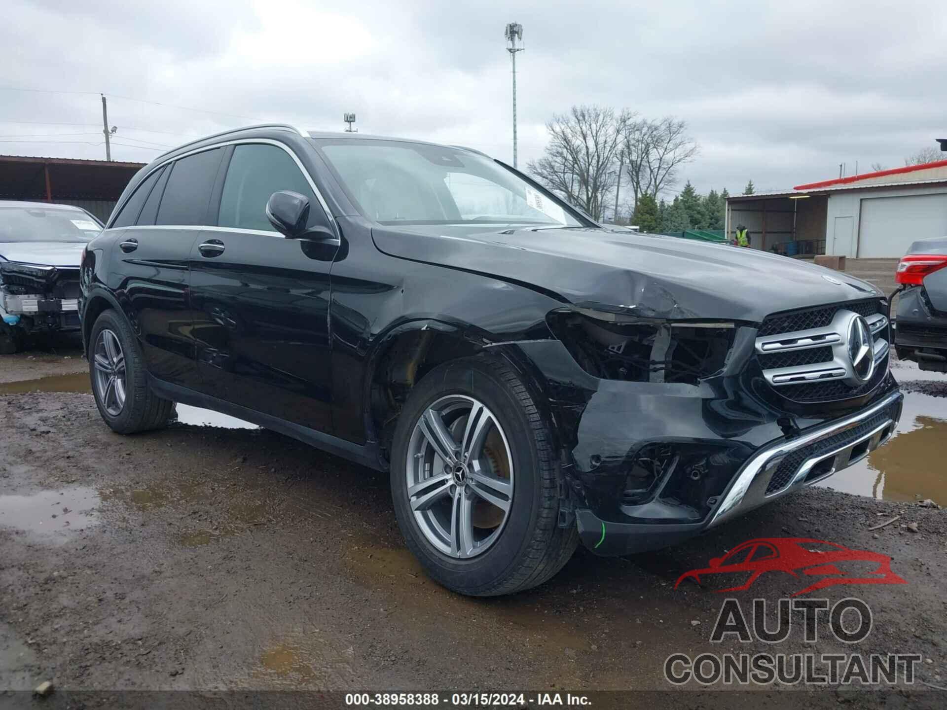 MERCEDES-BENZ GLC 300 2022 - W1N0G8EB7NV367100