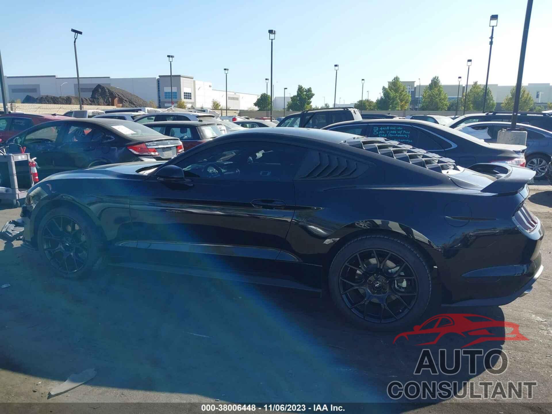 FORD MUSTANG 2018 - 1FA6P8TH3J5176413