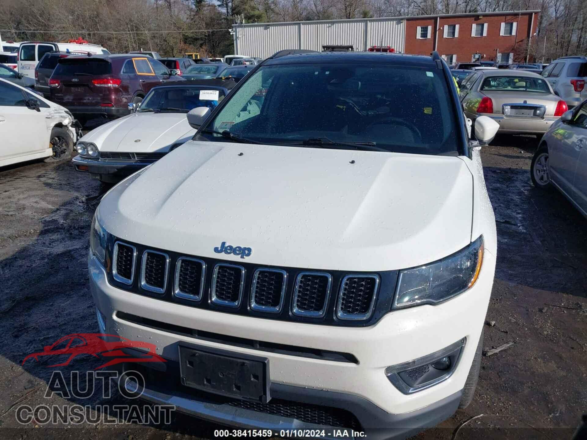 JEEP COMPASS 2021 - 3C4NJDCB7MT558668