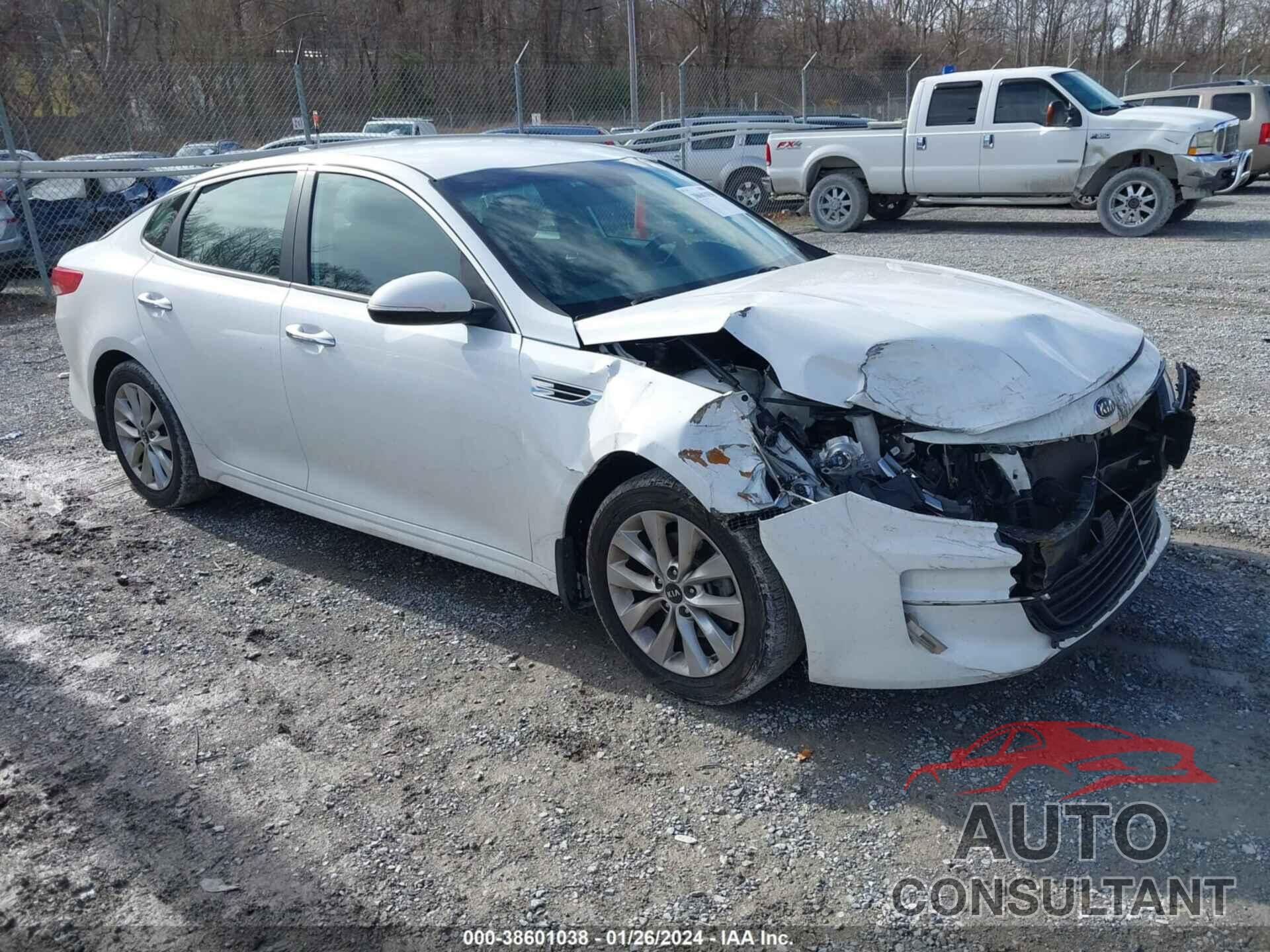 KIA OPTIMA 2018 - 5XXGT4L32JG270821