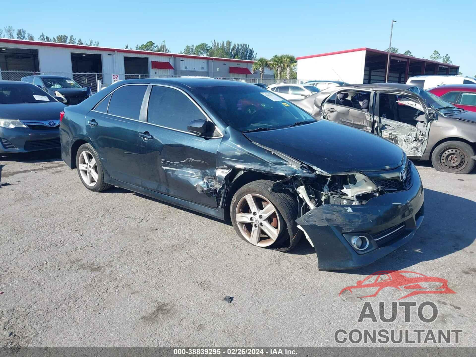 TOYOTA CAMRY 2013 - 4T1BF1FK2DU237024