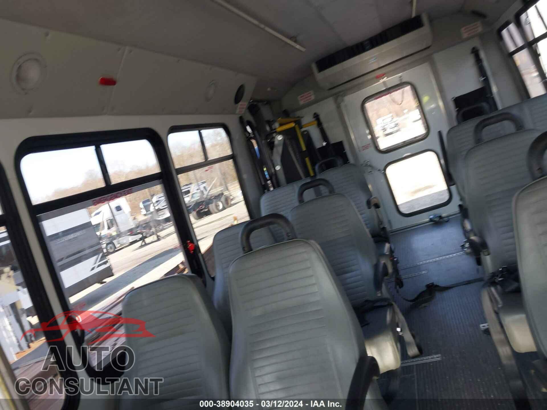 FORD E-350 CUTAWAY 2019 - 1FDEE3FS9KDC14249