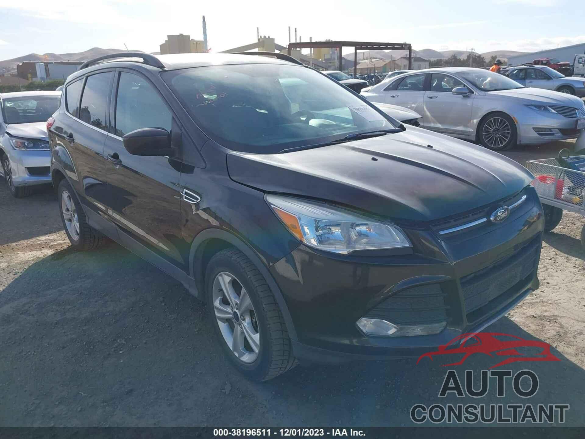 FORD ESCAPE 2015 - 1FMCU9GXXFUC14144