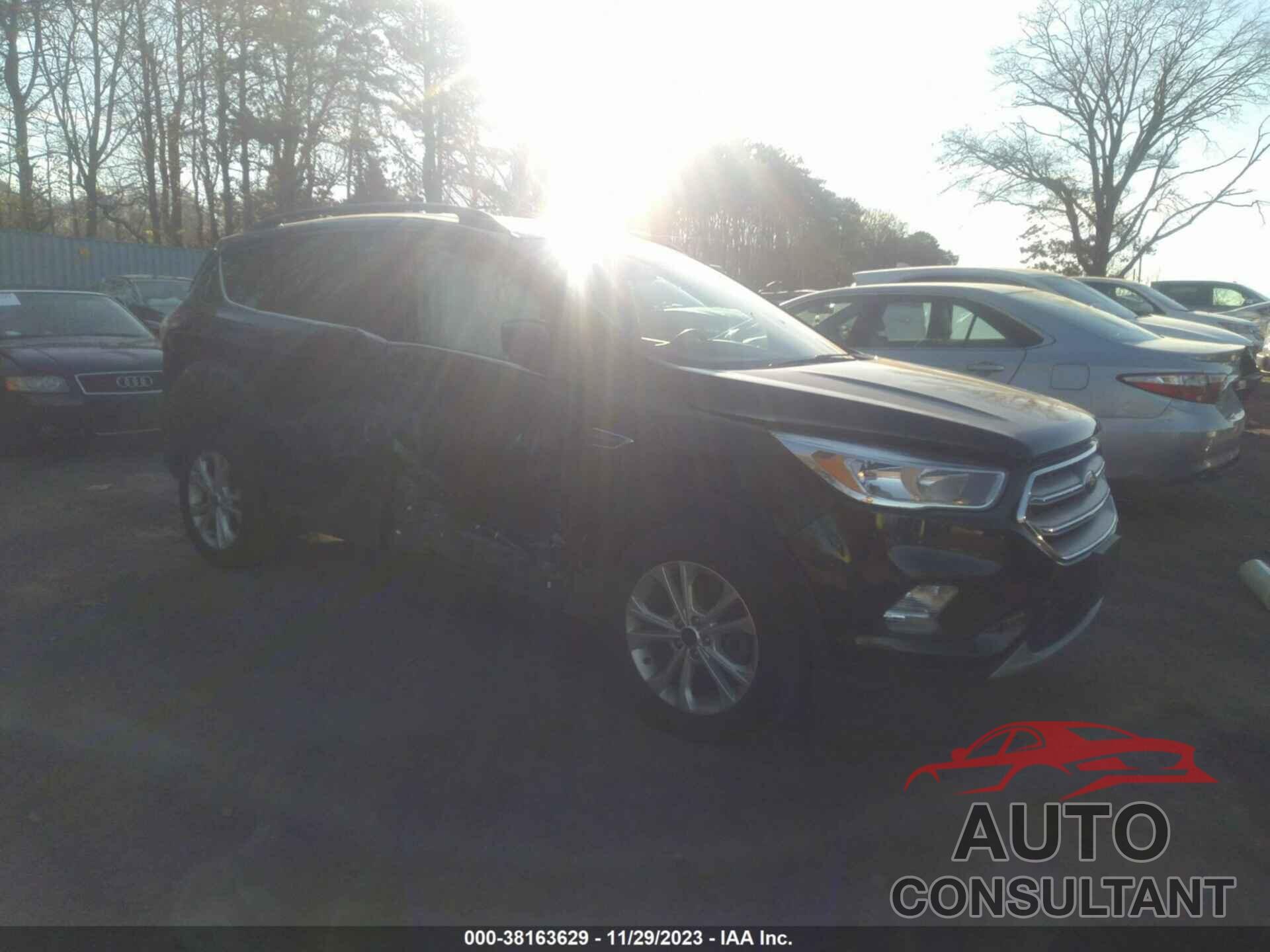 FORD ESCAPE 2018 - 1FMCU9GD0JUB93254