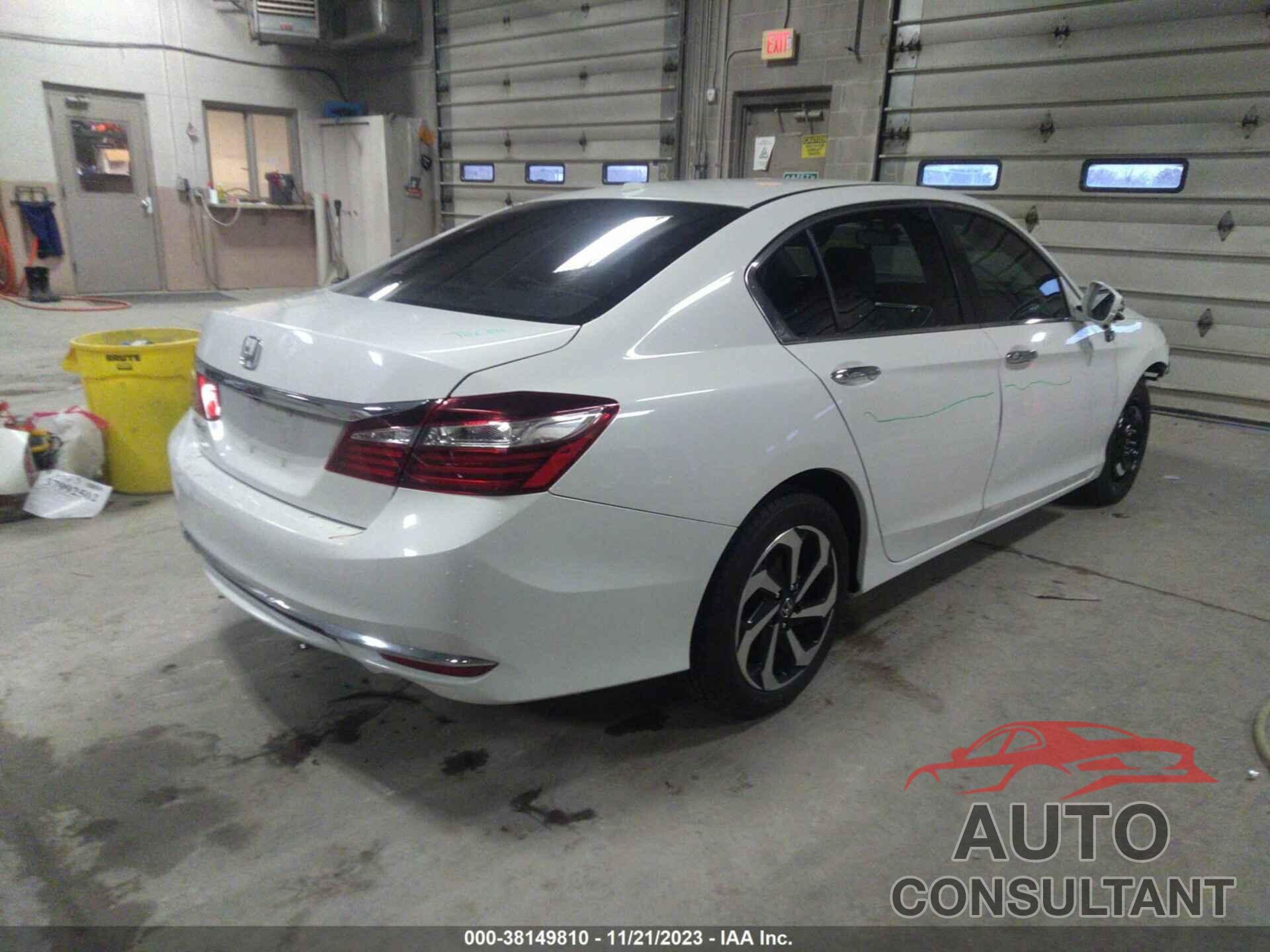 HONDA ACCORD SEDAN 2017 - 1HGCR2F76HA155467