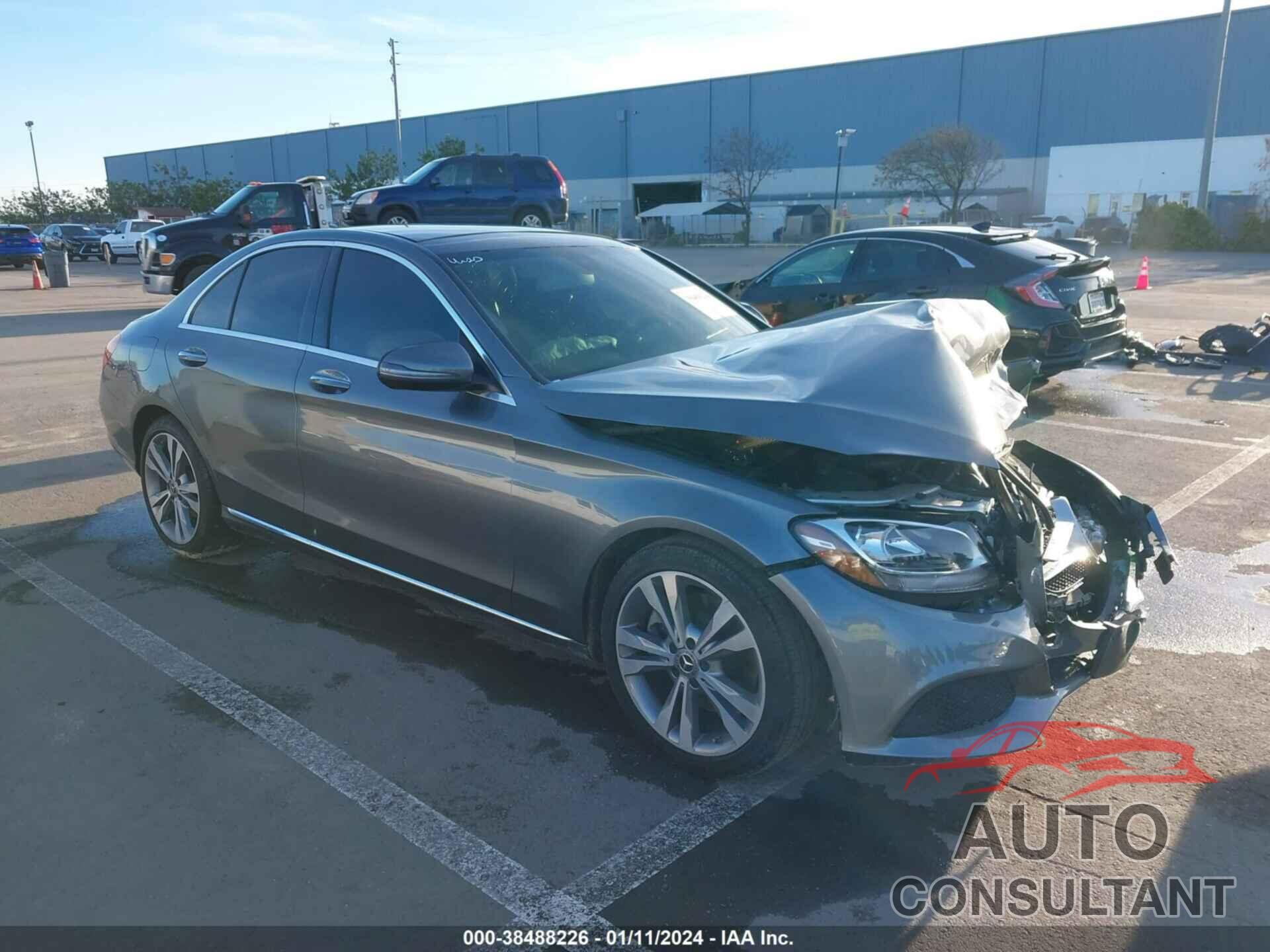 MERCEDES-BENZ C 300 2017 - 55SWF4JB8HU225648