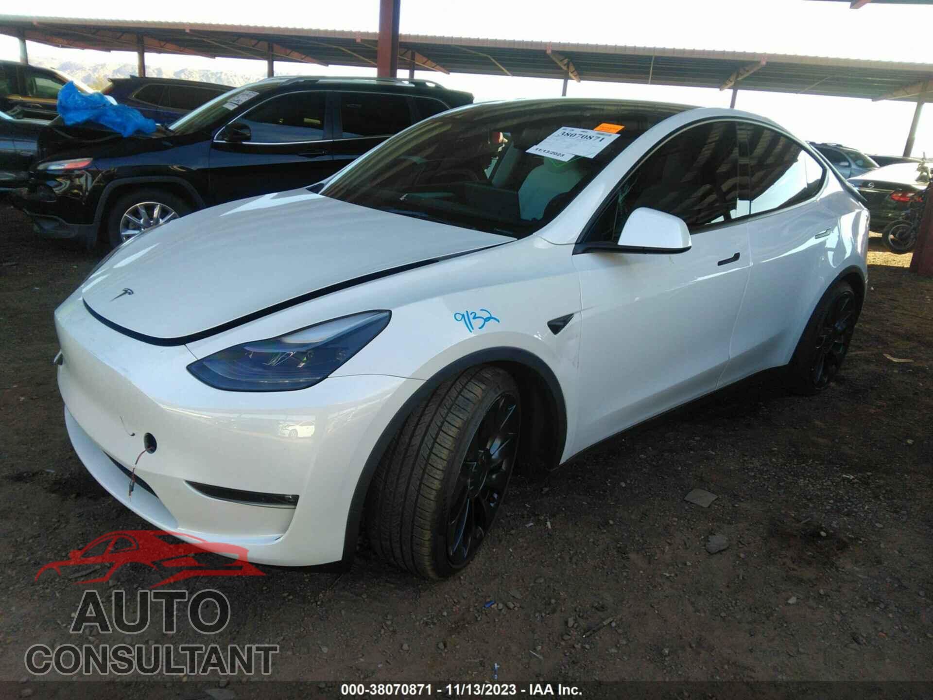 TESLA MODEL Y 2023 - 7SAYGDEFXPF814108
