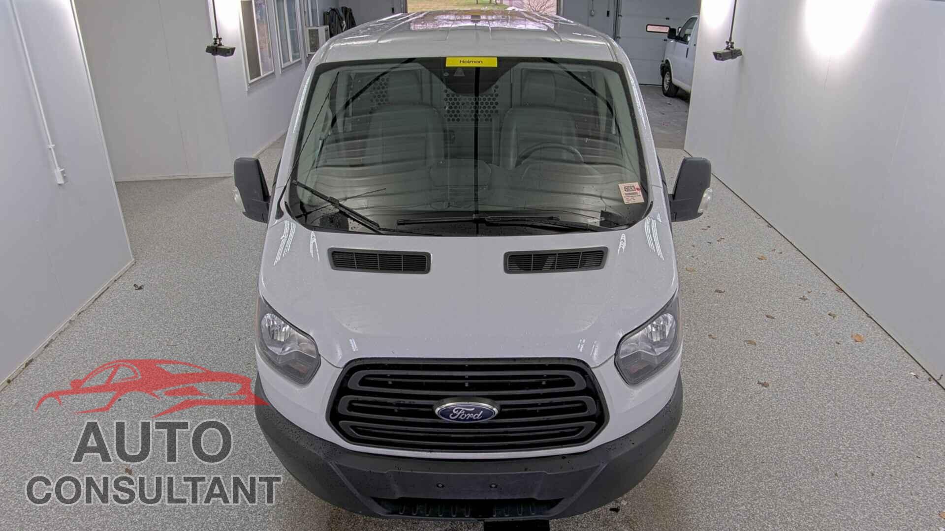 FORD TRANSIT 2019 - 1FTYR2YM0KKA14709