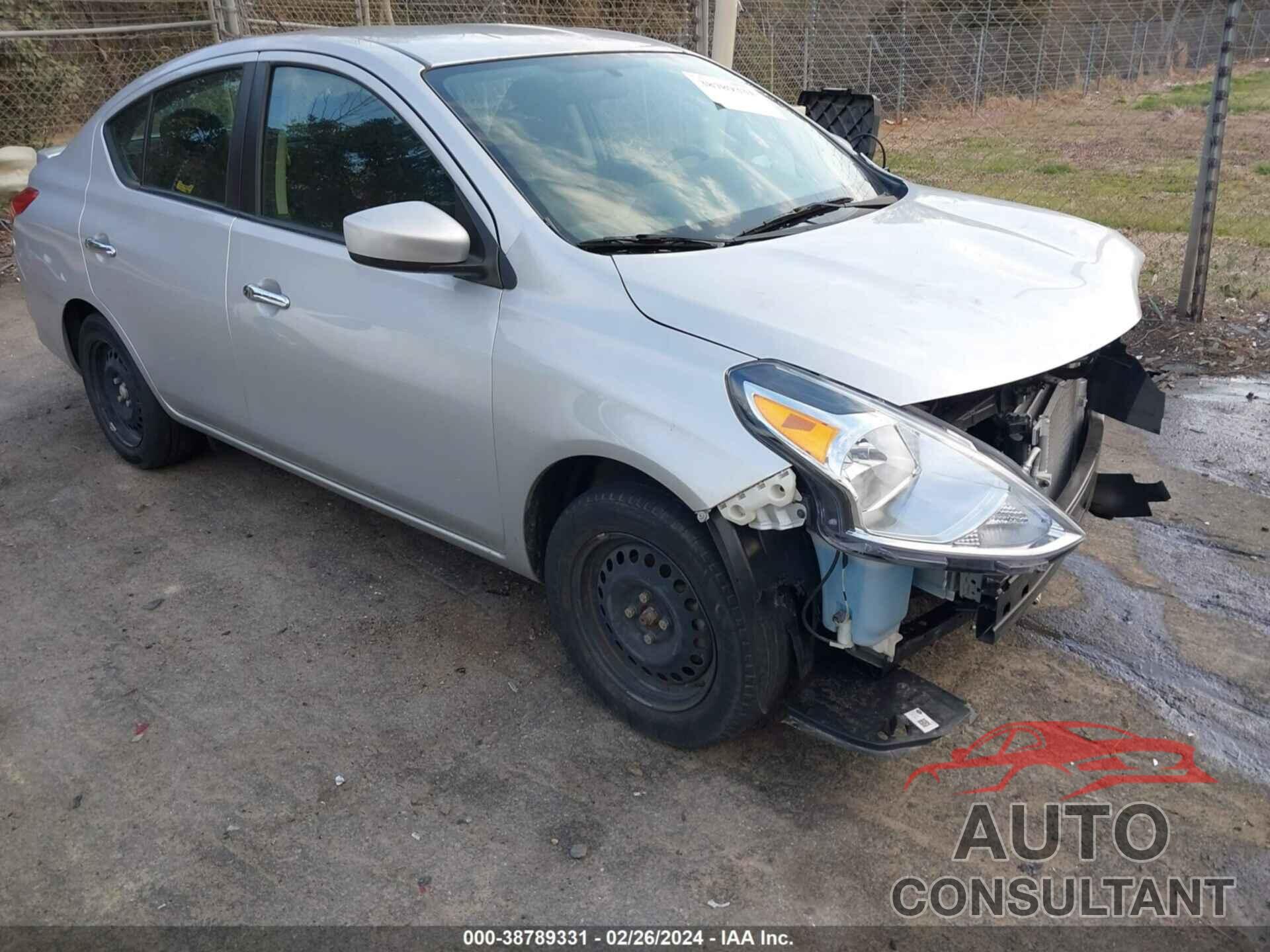 NISSAN VERSA 2019 - 3N1CN7AP2KL872319