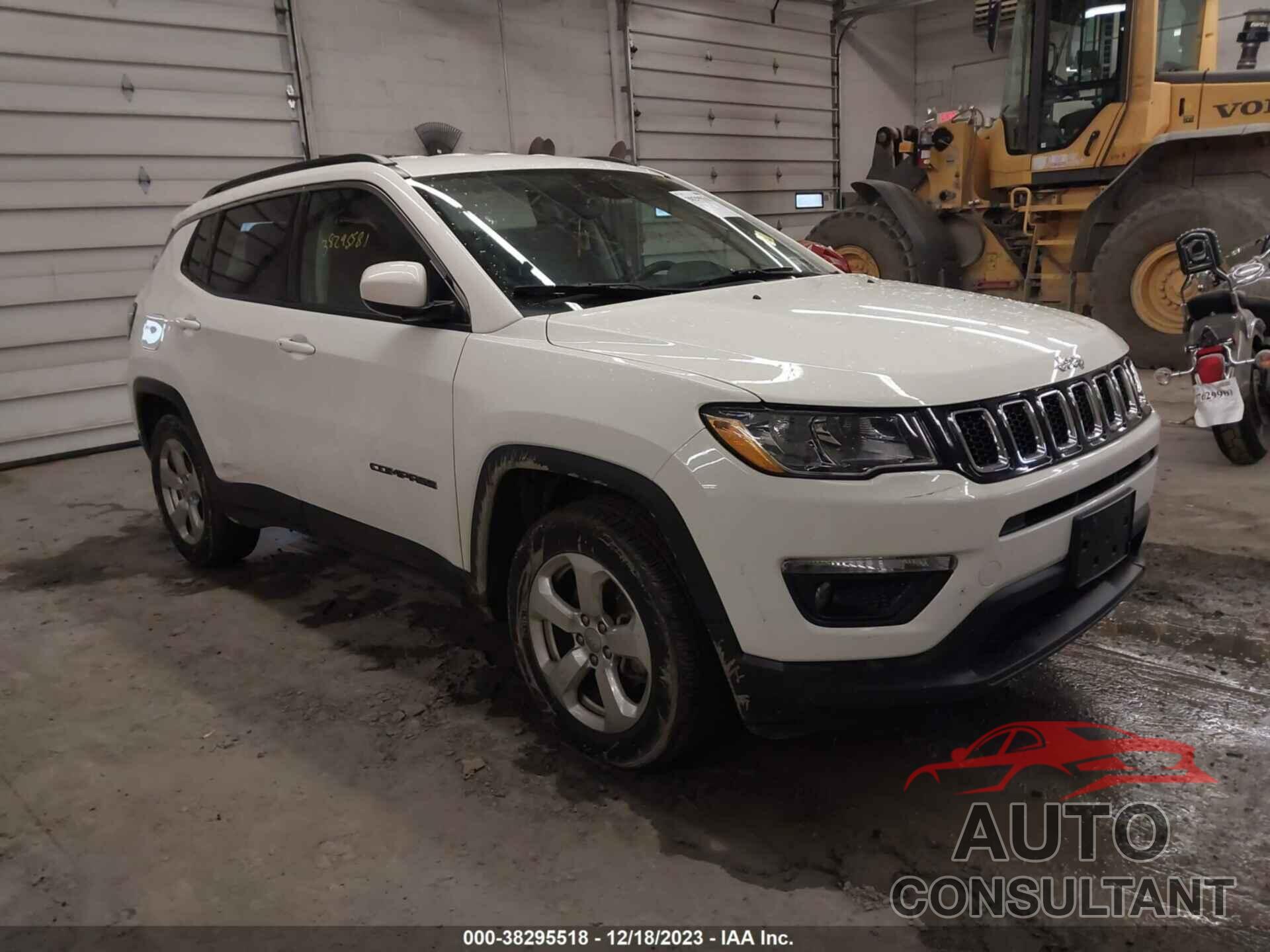 JEEP COMPASS 2019 - 3C4NJDBB0KT657072