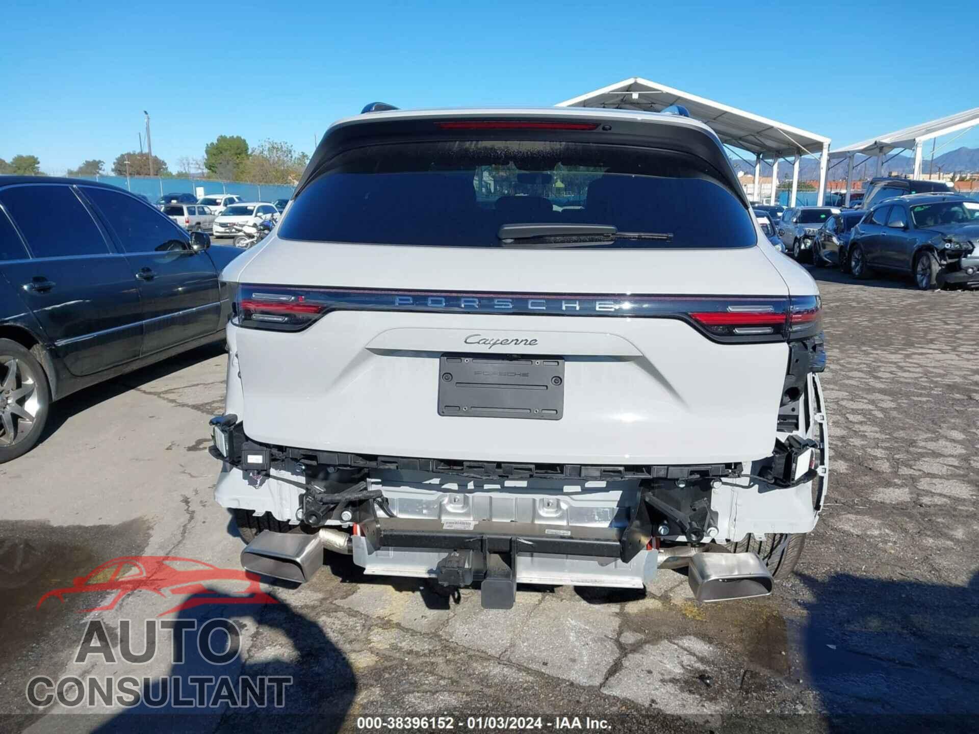 PORSCHE CAYENNE 2023 - WP1AA2AY5PDA08470