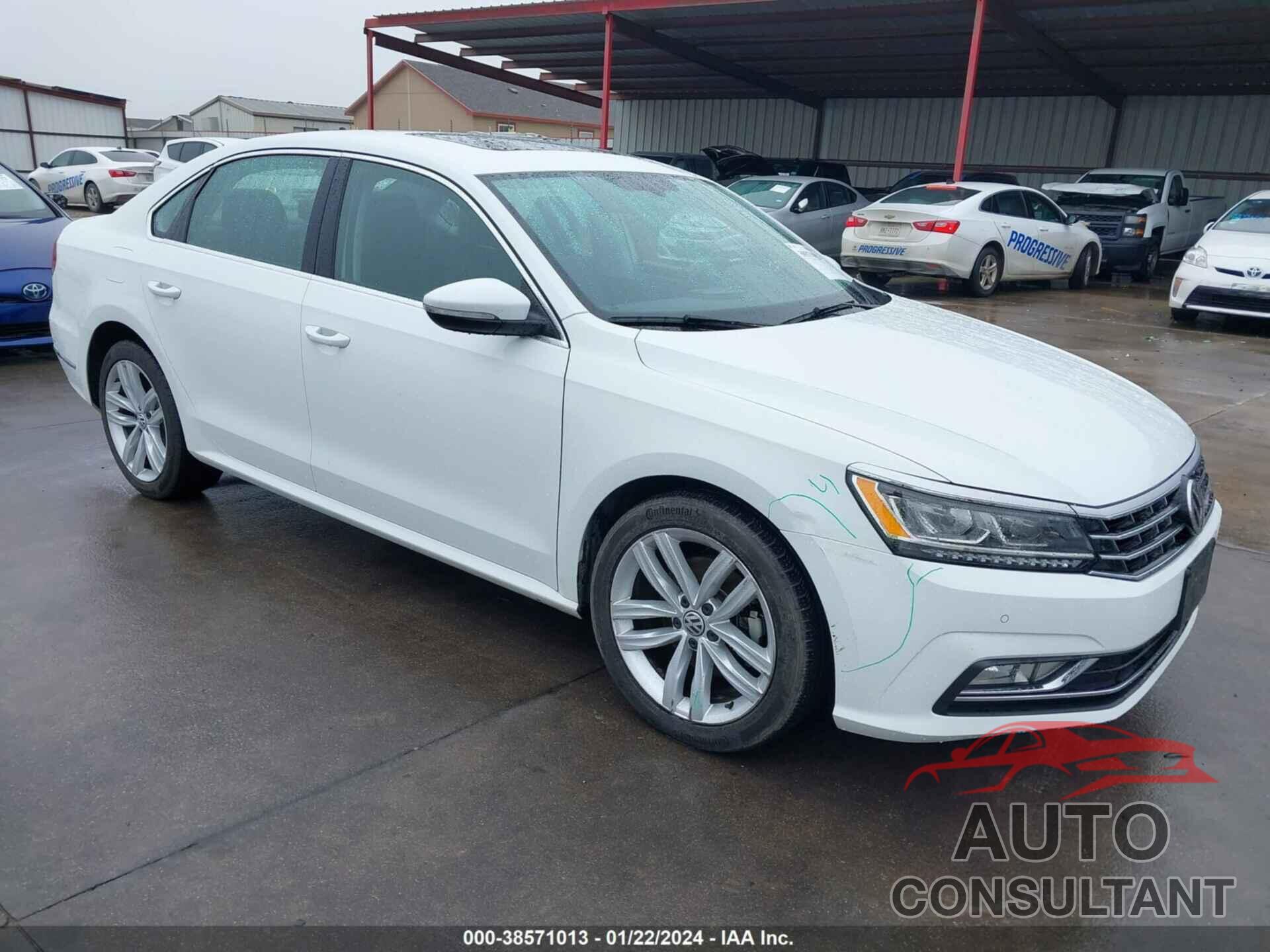 VOLKSWAGEN PASSAT 2018 - 1VWBA7A36JC023383