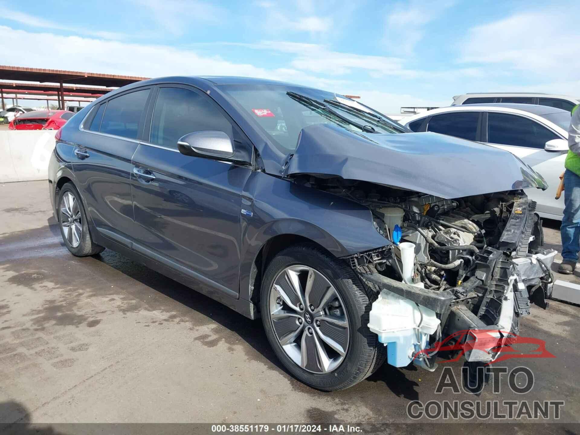 HYUNDAI IONIQ HYBRID 2017 - KMHC05LC5HU029400