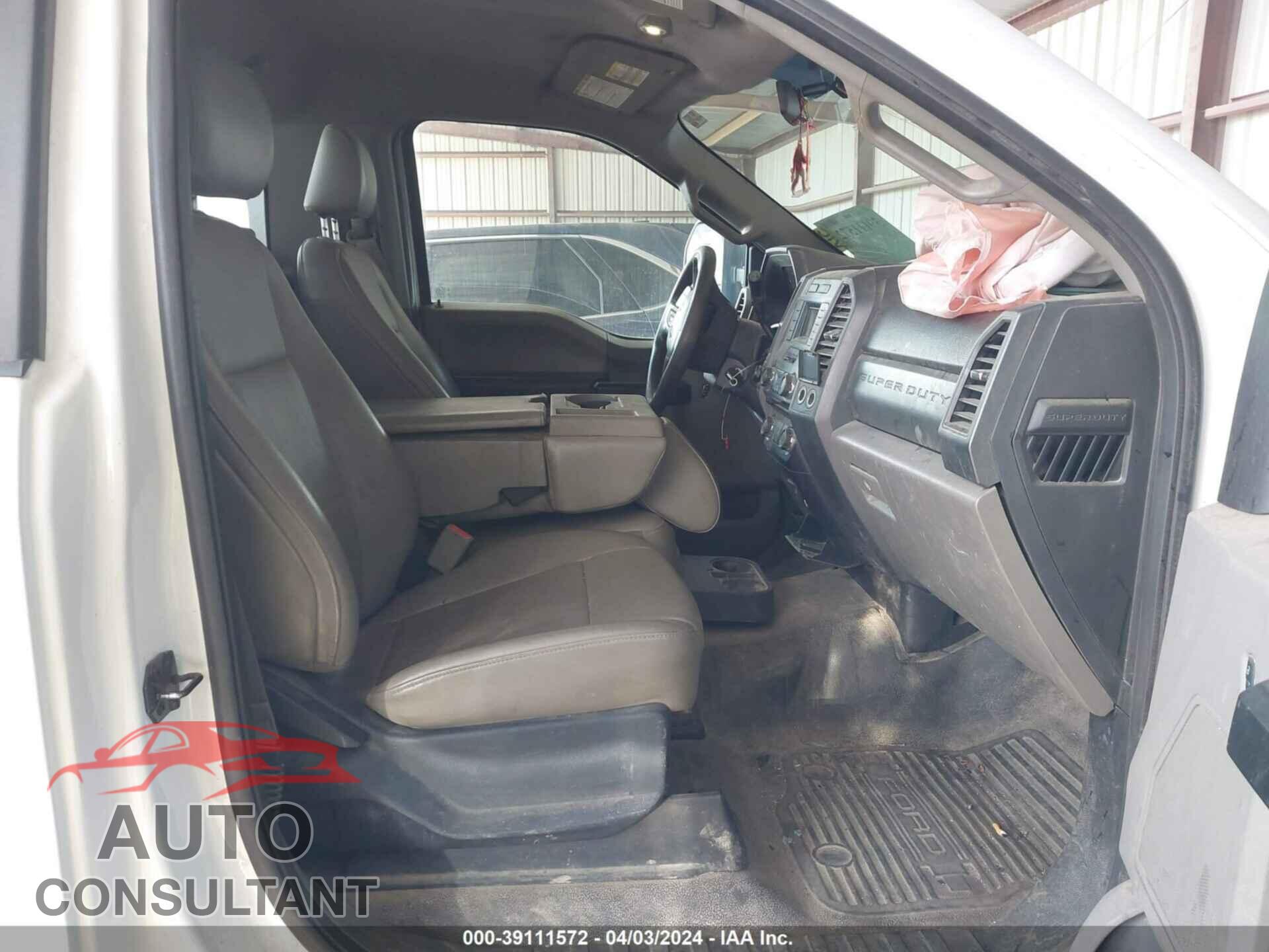 FORD F-250 2017 - 1FTBF2A68HEE95455