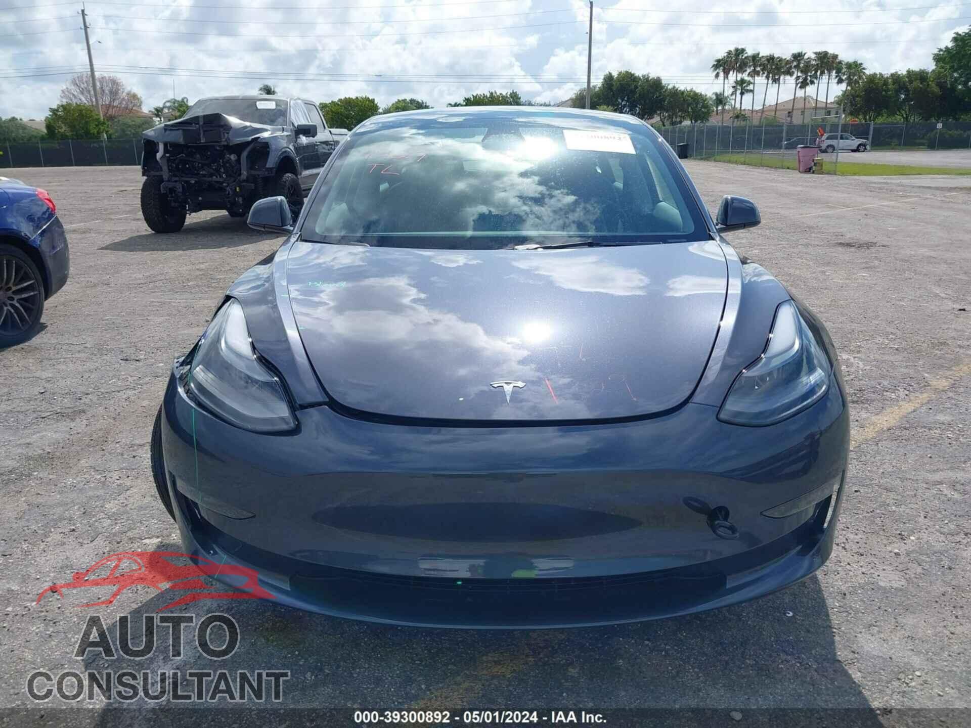 TESLA MODEL 3 2023 - 5YJ3E1EA0PF694464