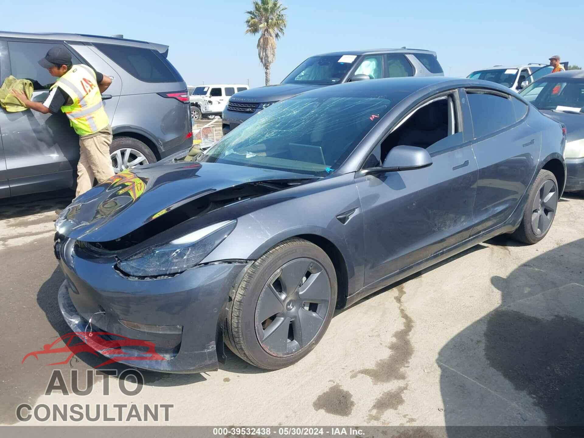 TESLA MODEL 3 2022 - 5YJ3E1EB3NF249058