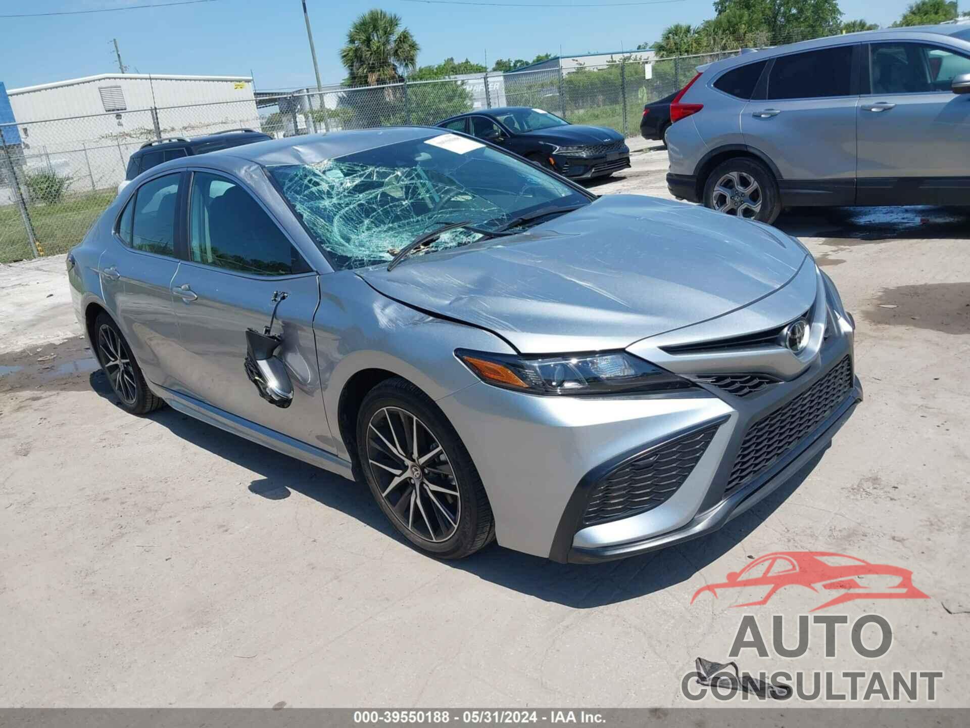 TOYOTA CAMRY 2024 - 4T1G11AK1RU861948
