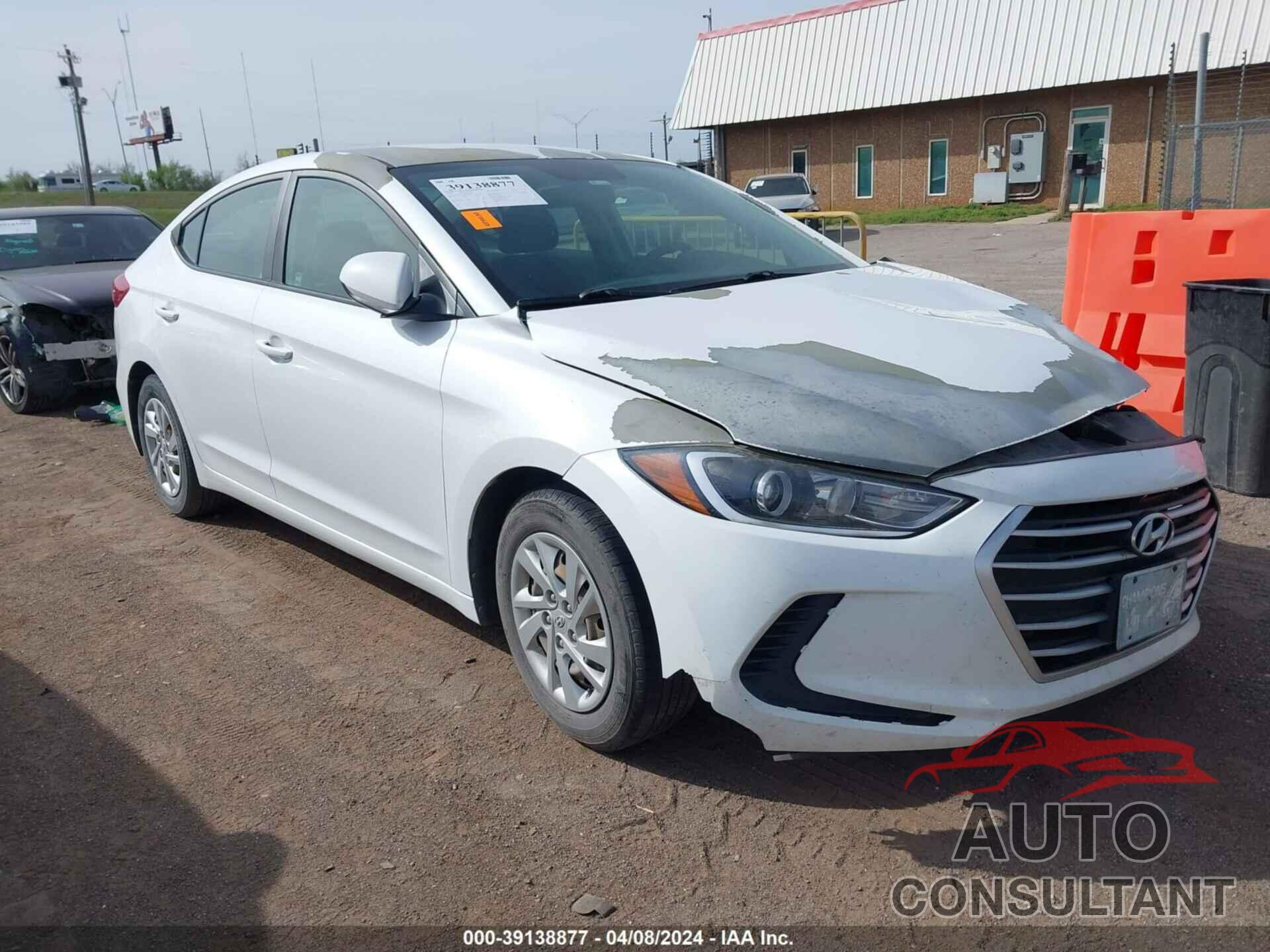 HYUNDAI ELANTRA 2018 - 5NPD74LF6JH330654