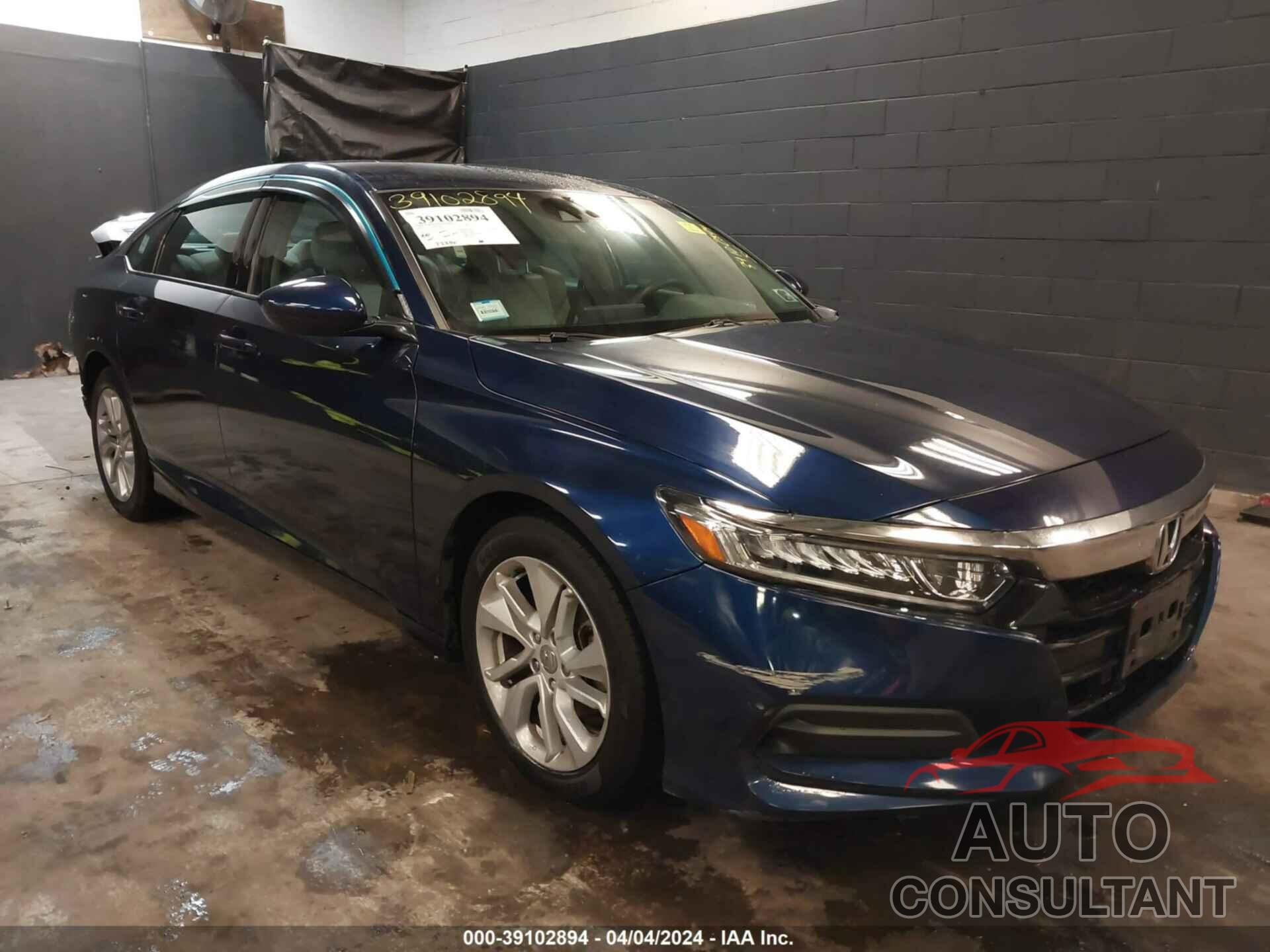 HONDA ACCORD 2018 - 1HGCV1F1XJA233658