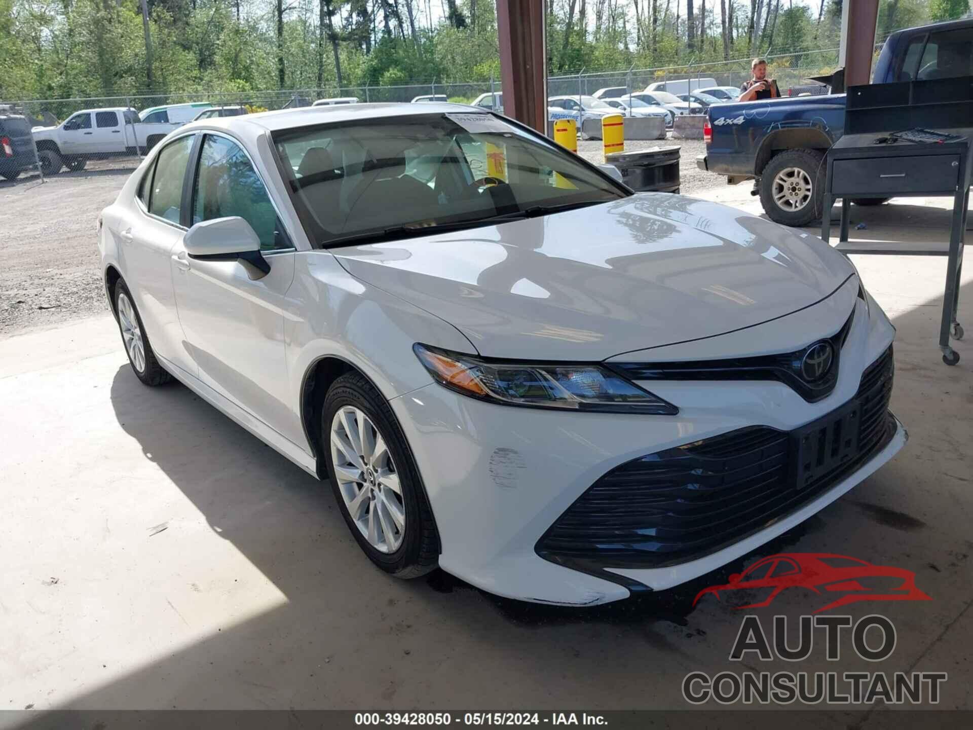 TOYOTA CAMRY 2019 - 4T1B11HK8KU766244