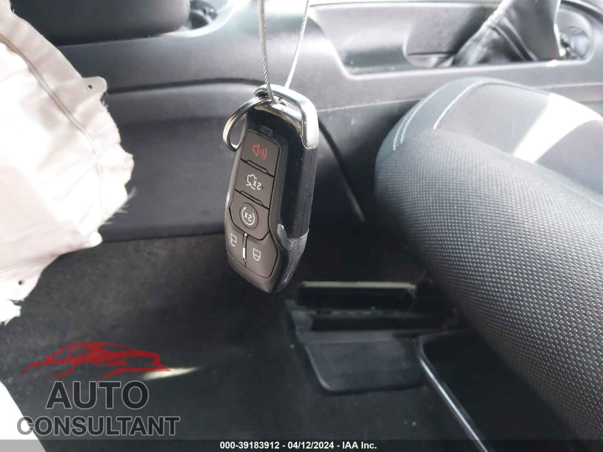 FORD MUSTANG 2016 - 1FA6P8AM6G5252151