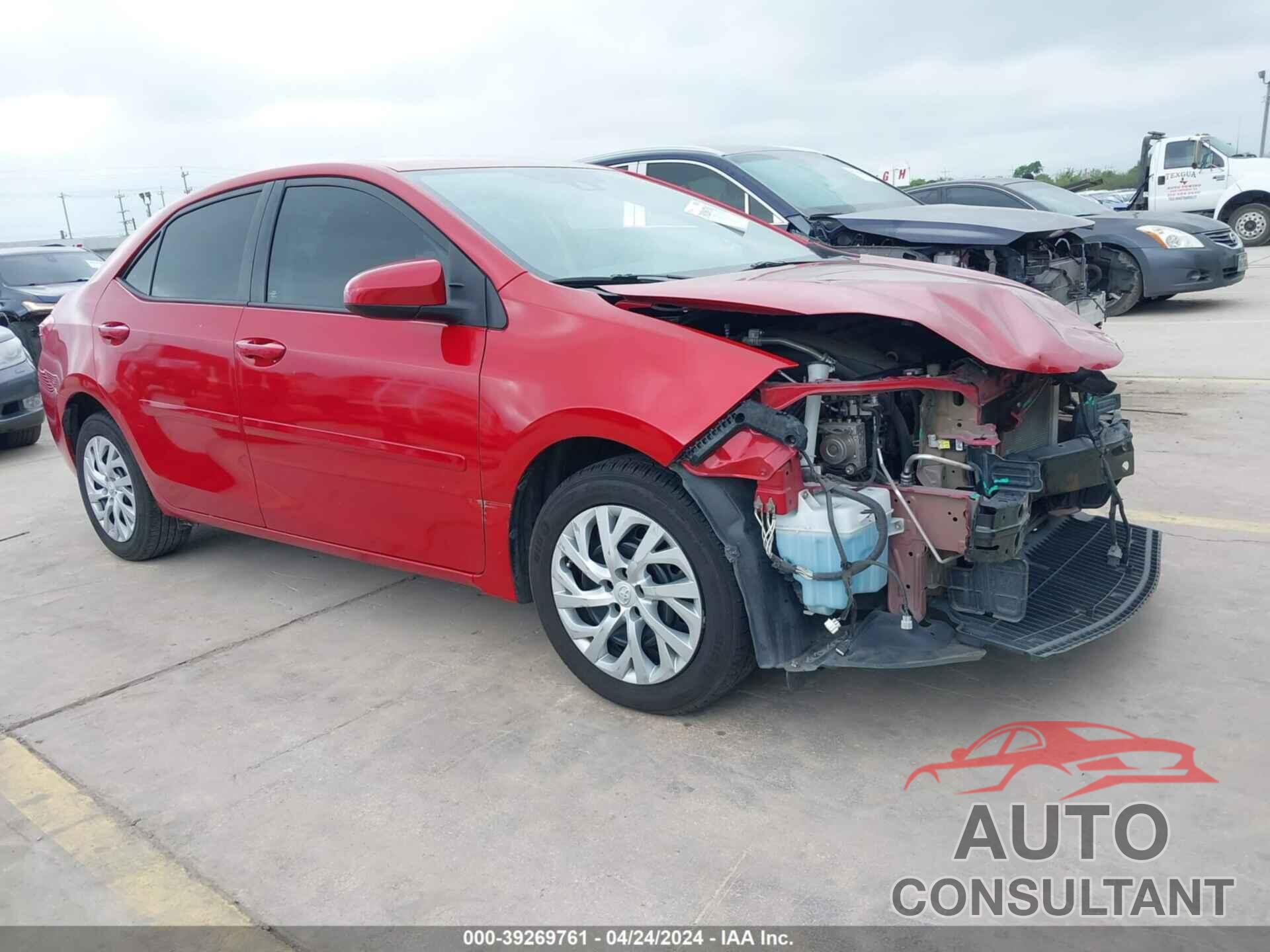 TOYOTA COROLLA 2018 - 5YFBURHEXJP750403