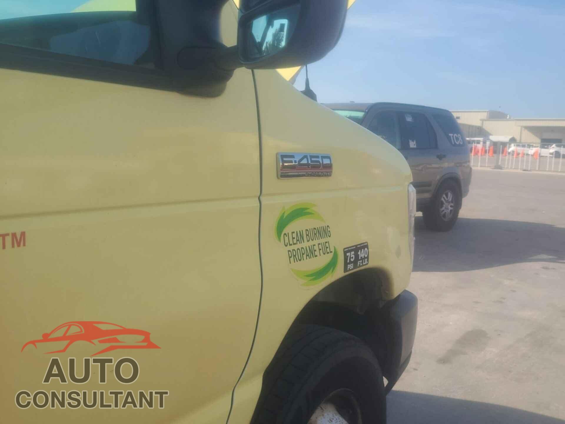 FORD ECONOLINE 2017 - 1FDXE4FS4HDC69098