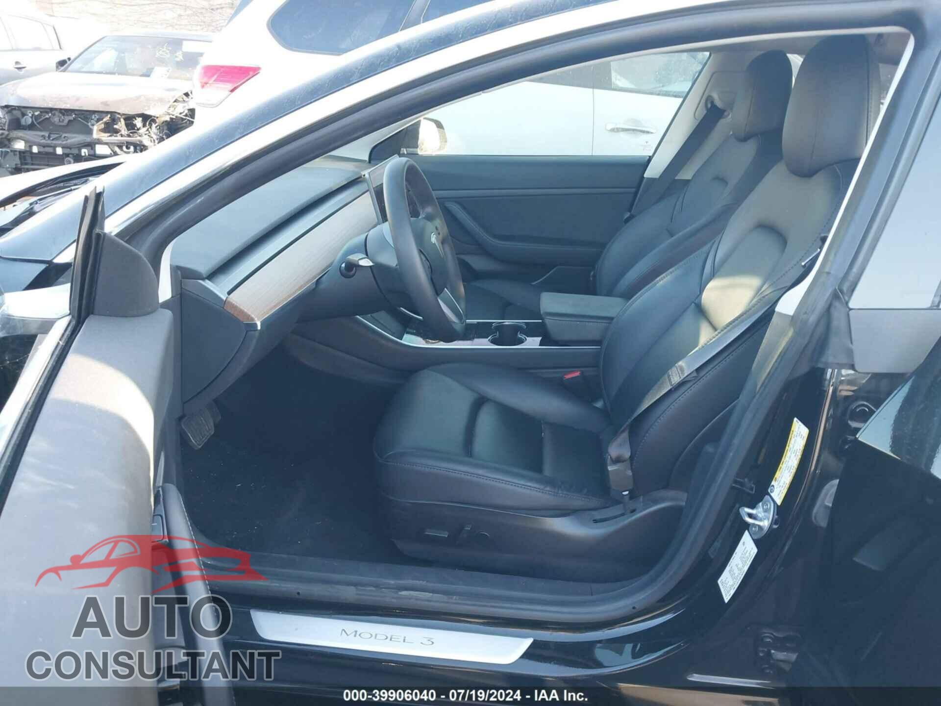 TESLA MODEL 3 2020 - 5YJ3E1EA5LF803351
