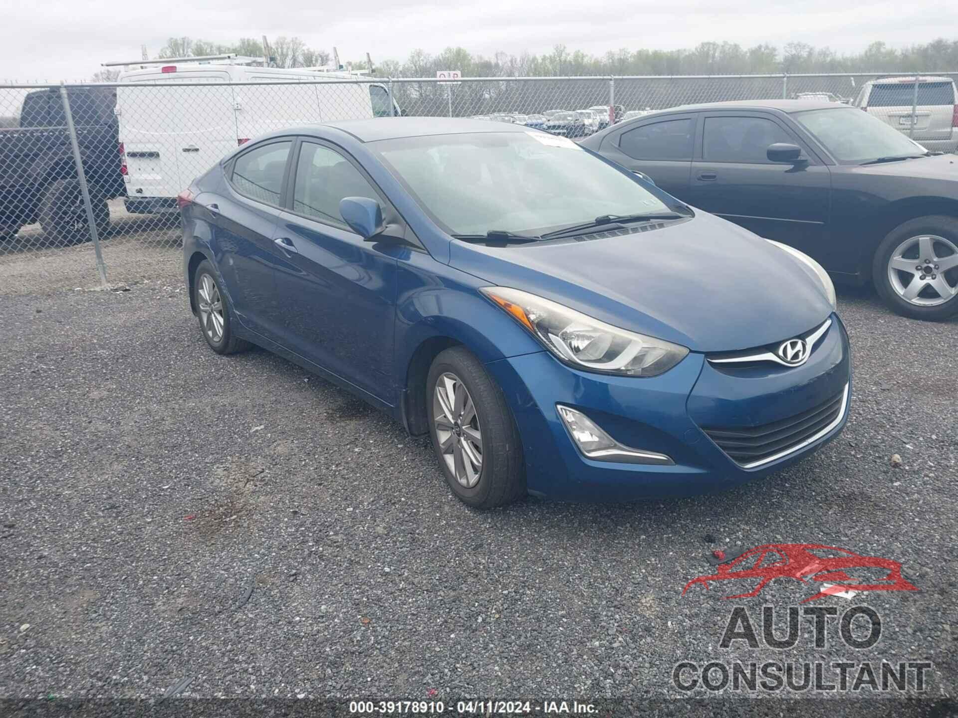 HYUNDAI ELANTRA 2016 - KMHDH4AE0GU528261