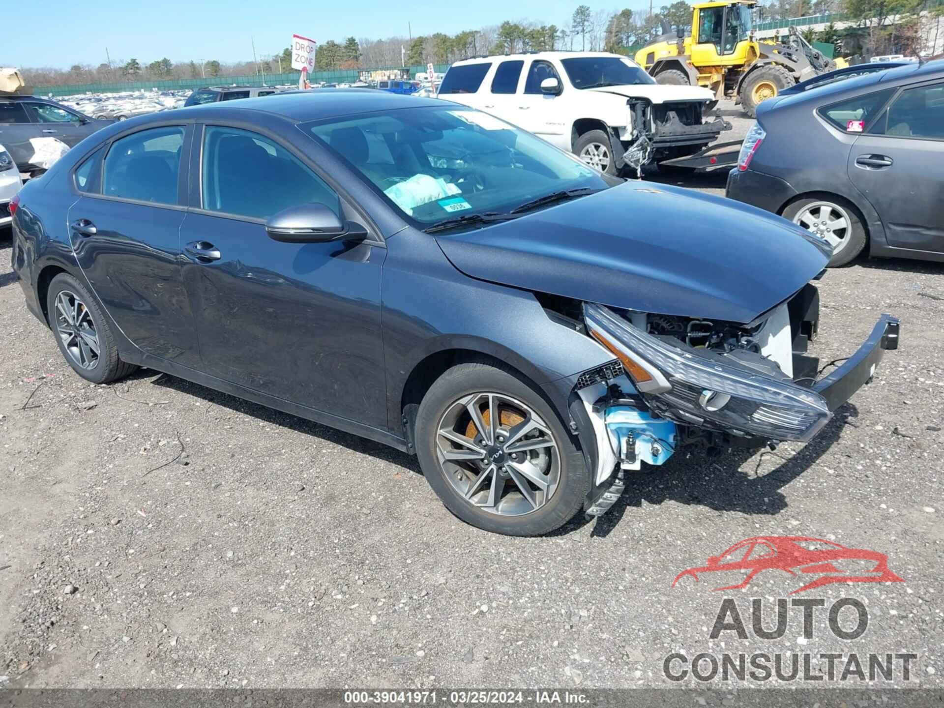 KIA FORTE 2023 - 3KPF24AD0PE571163